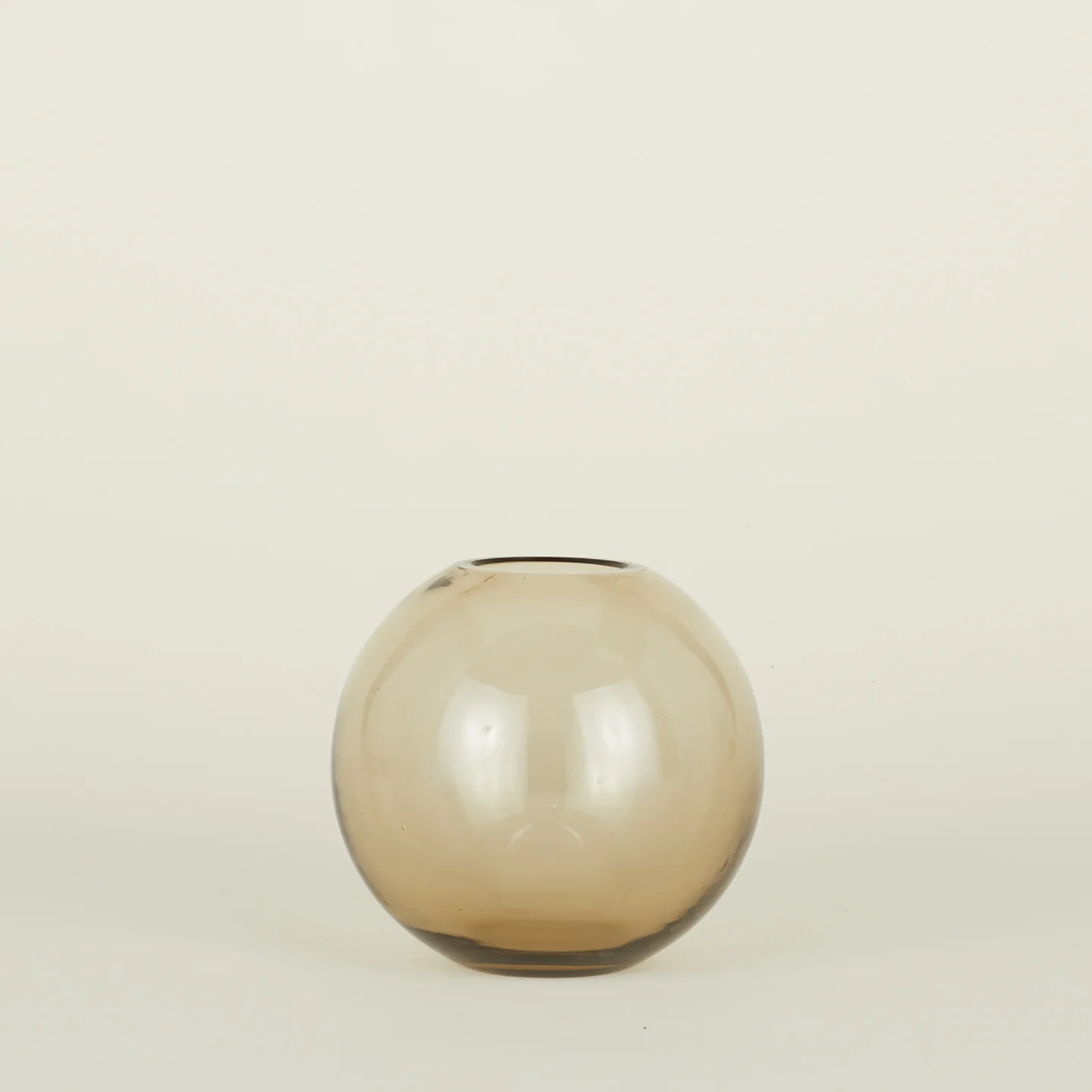 Aurora Sphere Vase - Smoke - Image 5