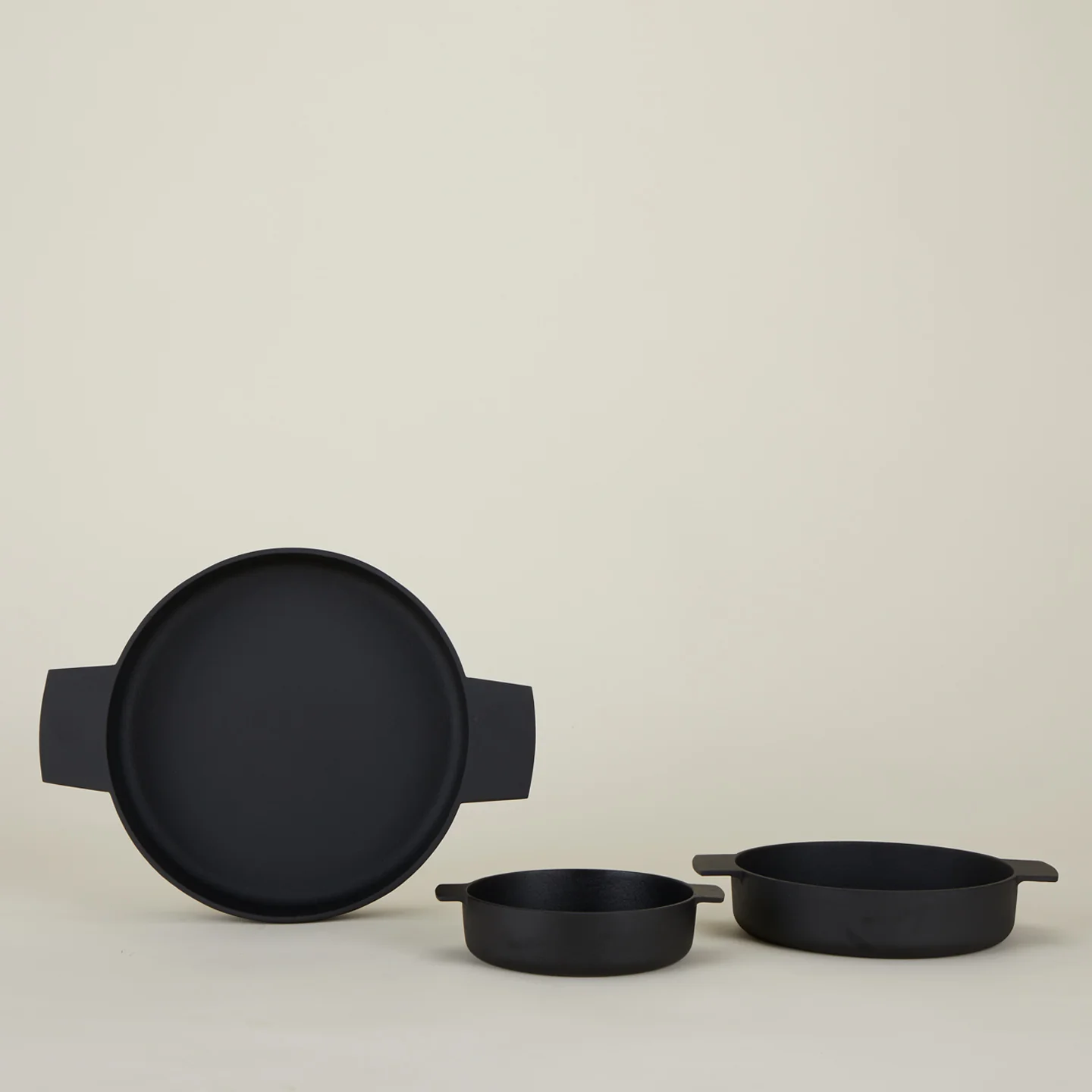 Cast Iron Casserole Pan - Image 2