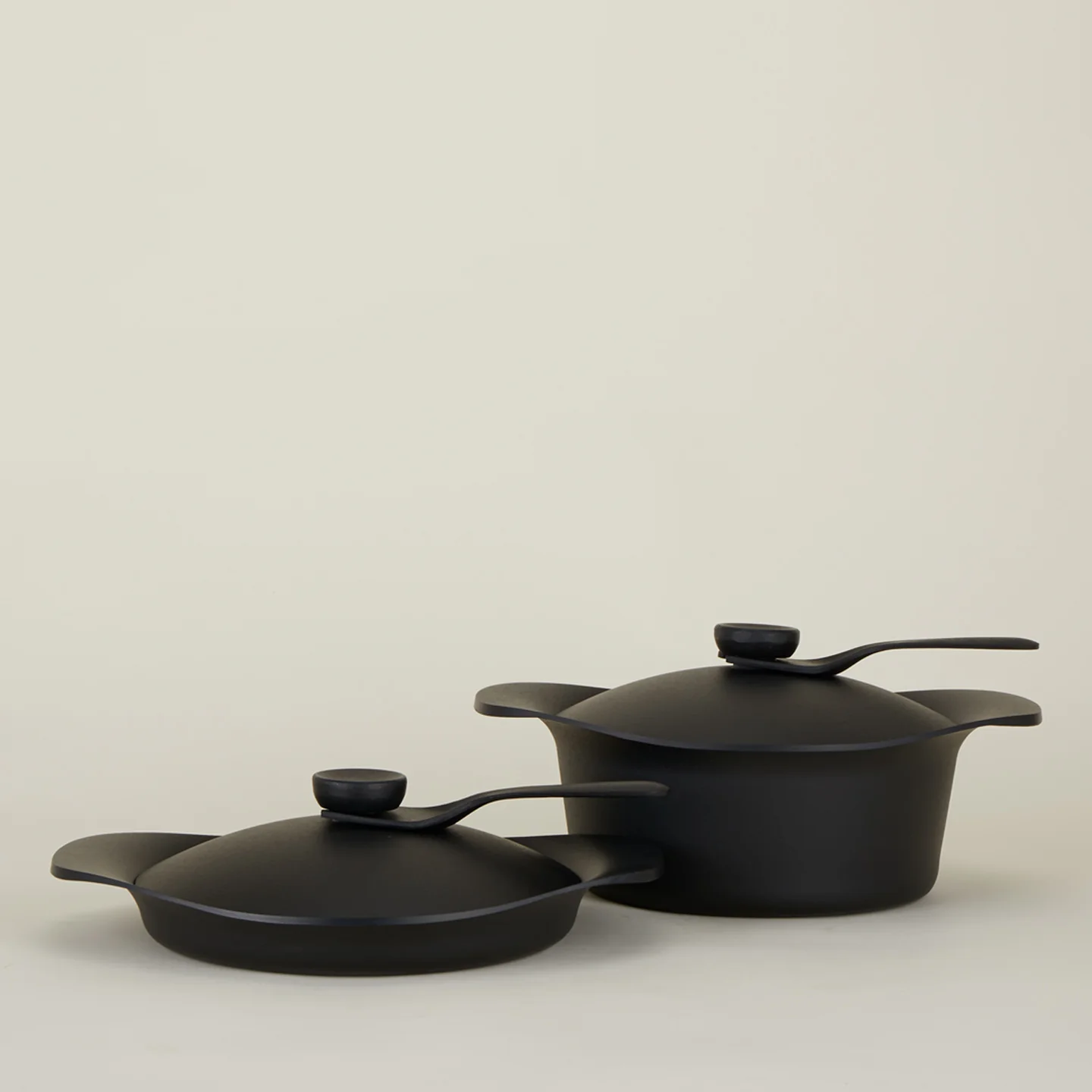 Cast Iron Yanagi Deep Pan - Image 3