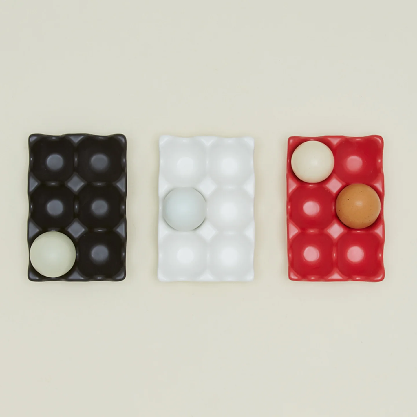 Ceramic Half Dozen Egg Holder - White - Image 5