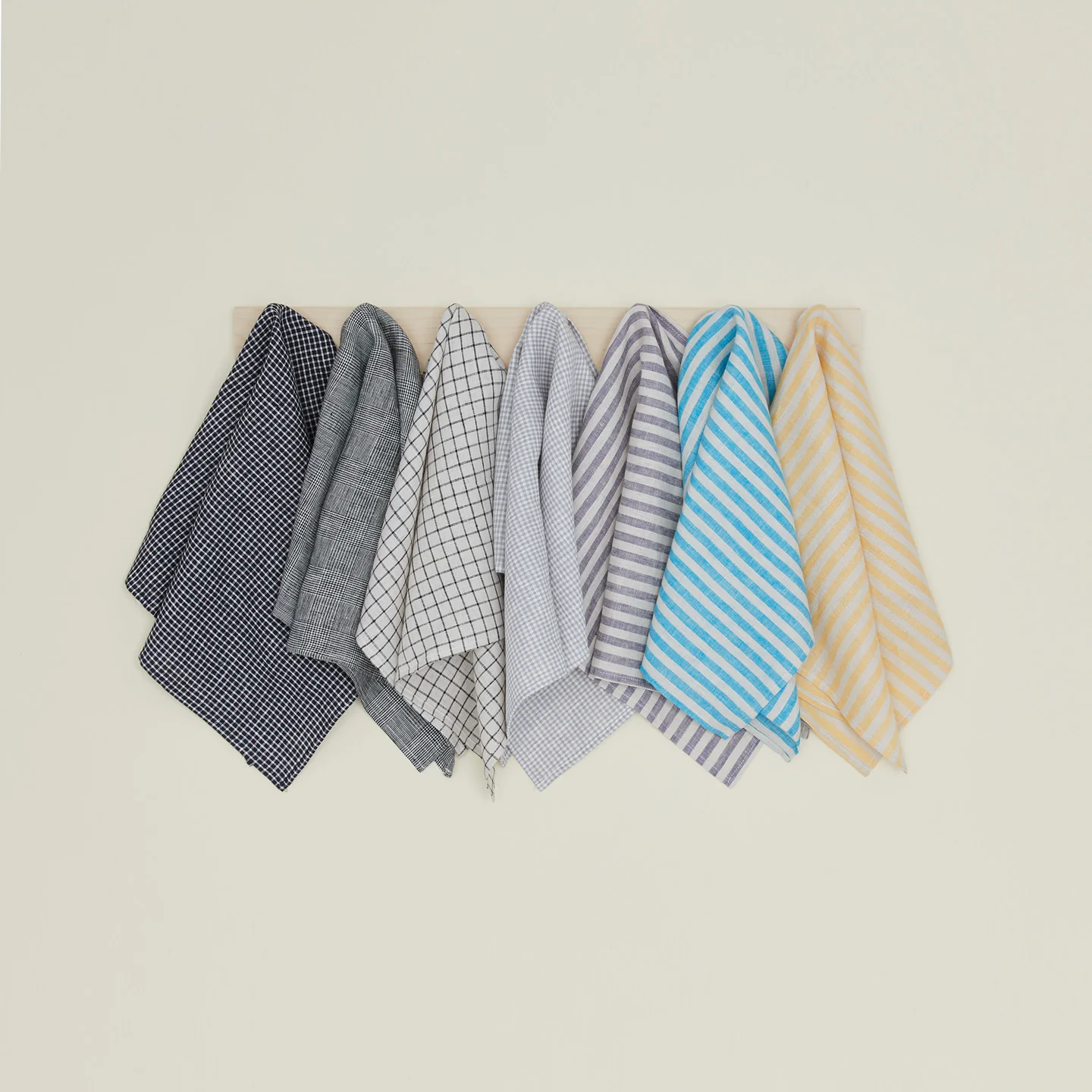 Chambray Stripe Kitchen Towel - Yellow - Image 4