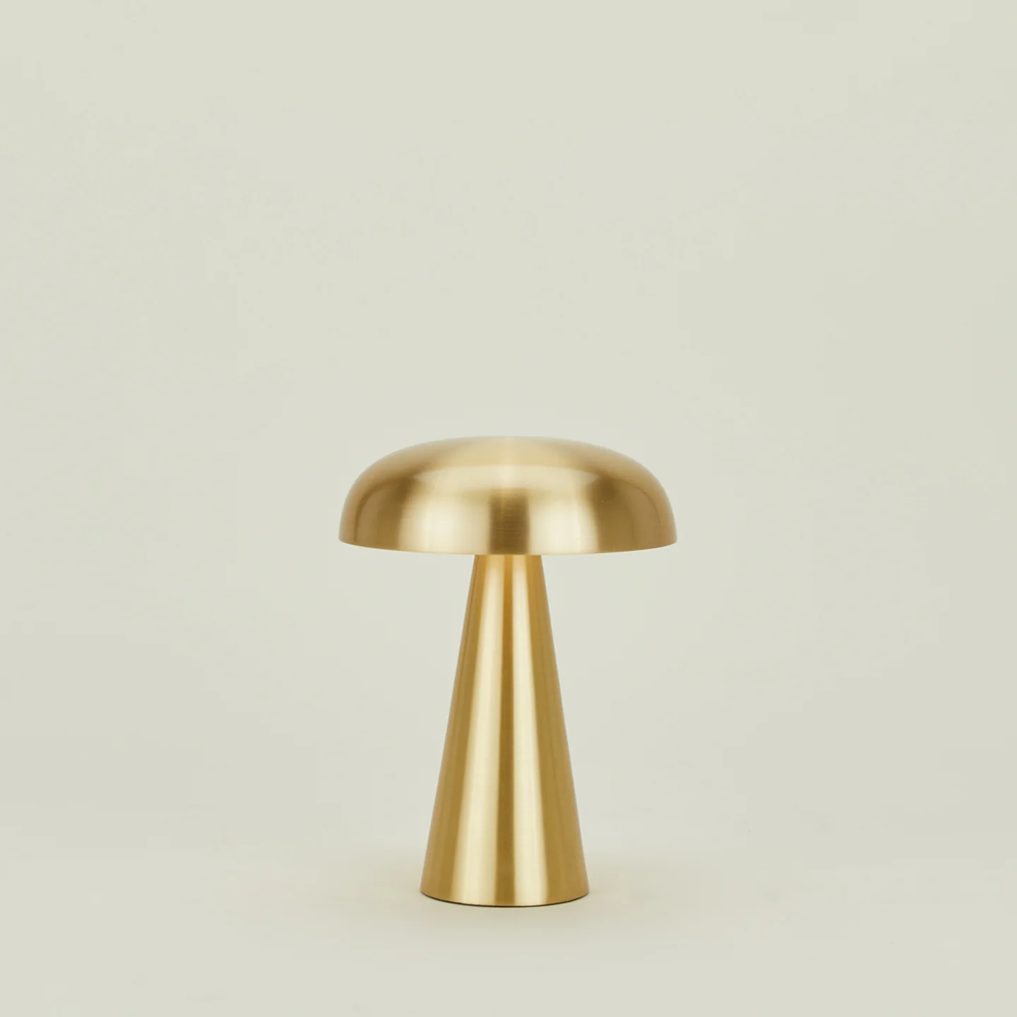Como Portable Lamp - Image 3