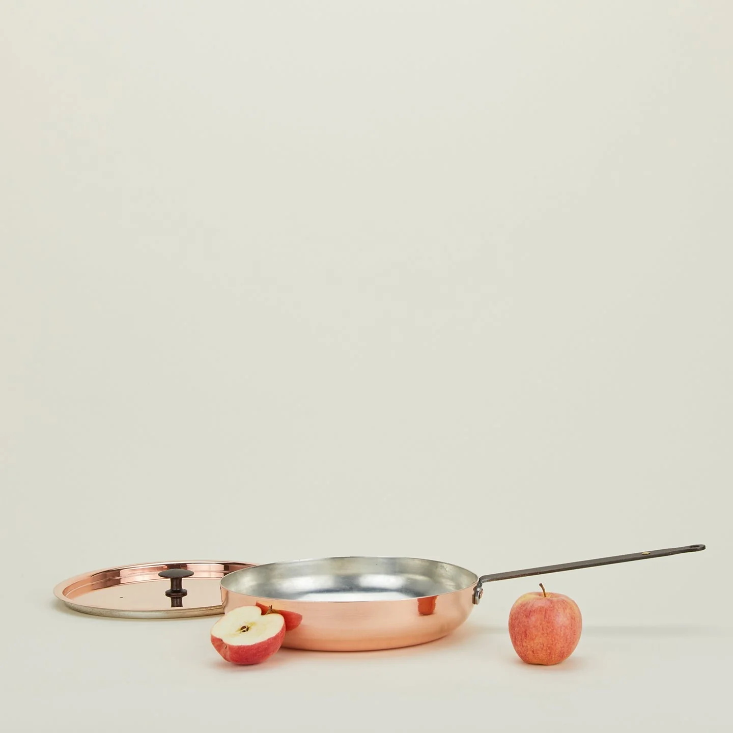 Copper Frying Pan with Lid - Image 2
