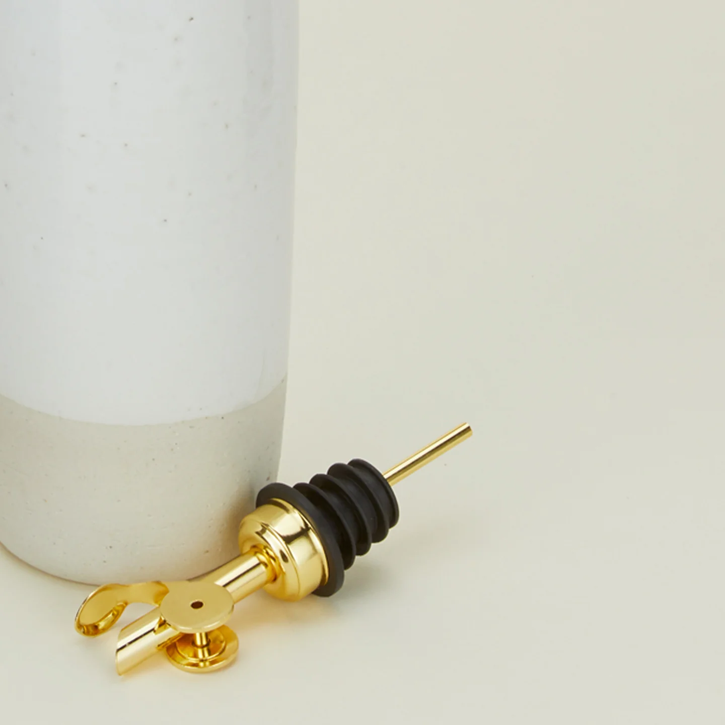 Cottage Oil Dispenser - Image 4