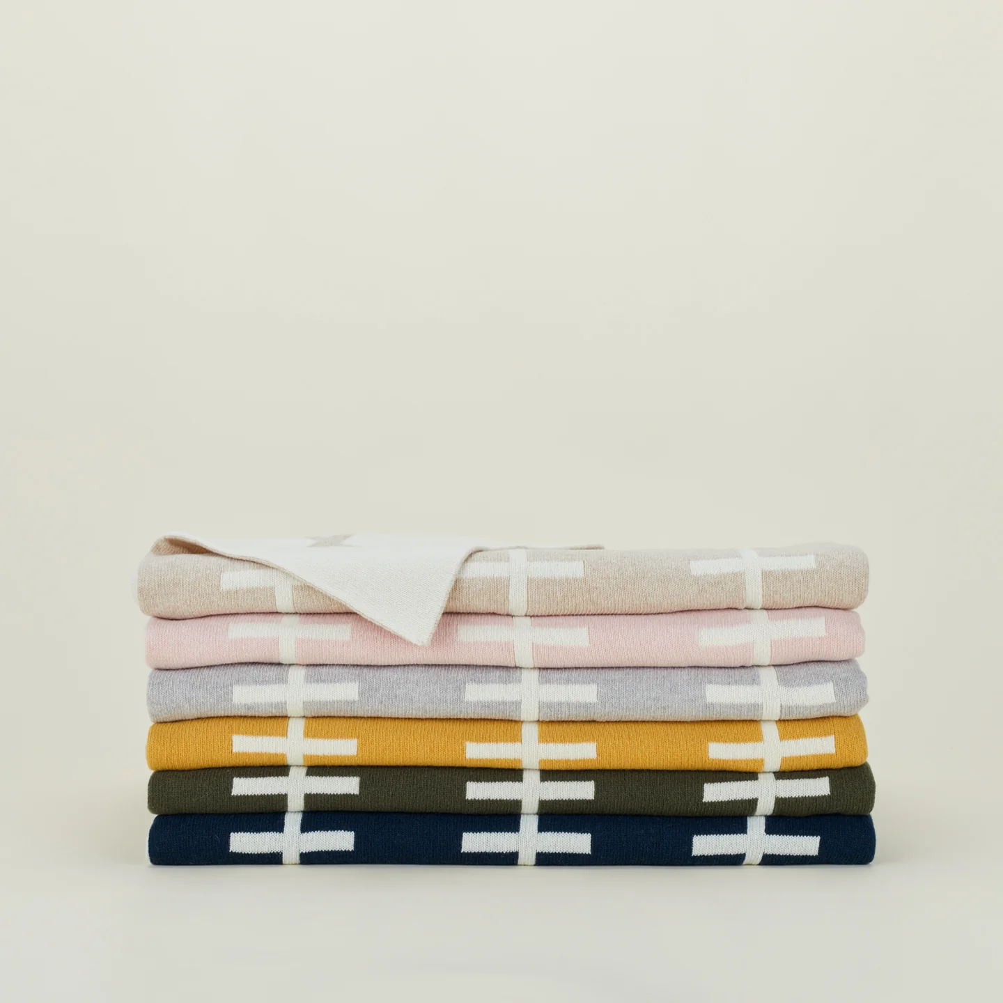 Cross Knit Throw - Flax - Image 3