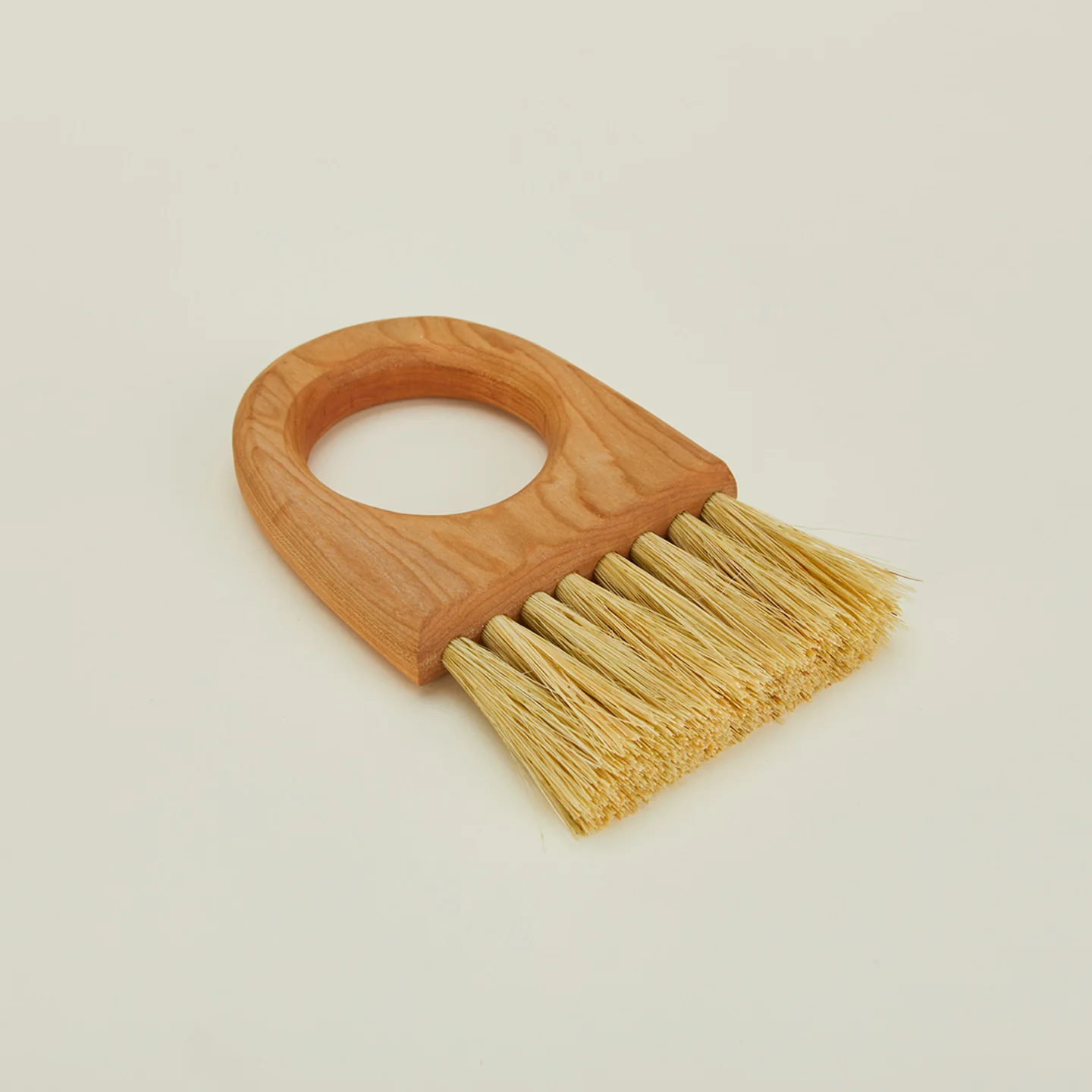 Curly Cherry Brush - Image 3