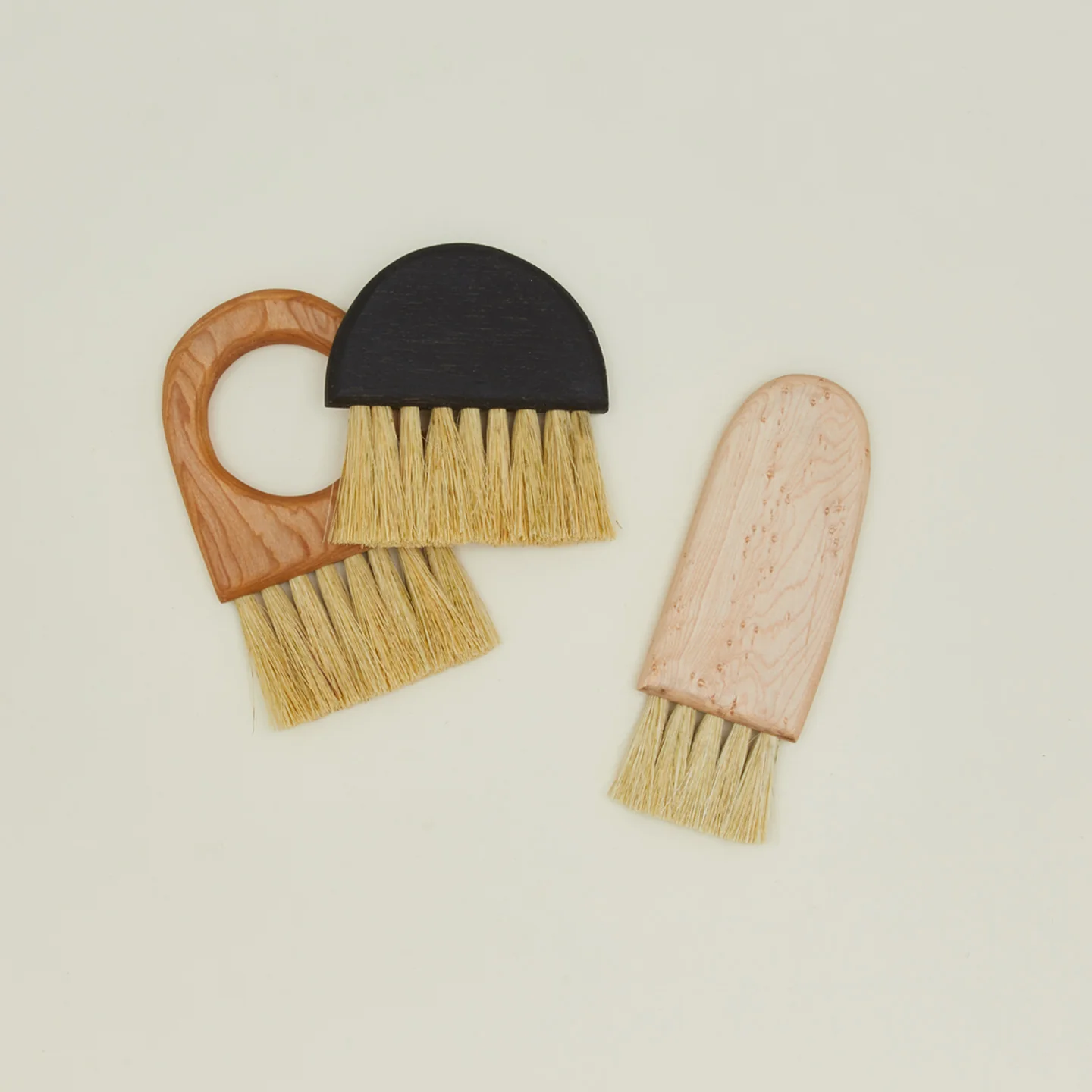 Curly Cherry Brush - Image 4