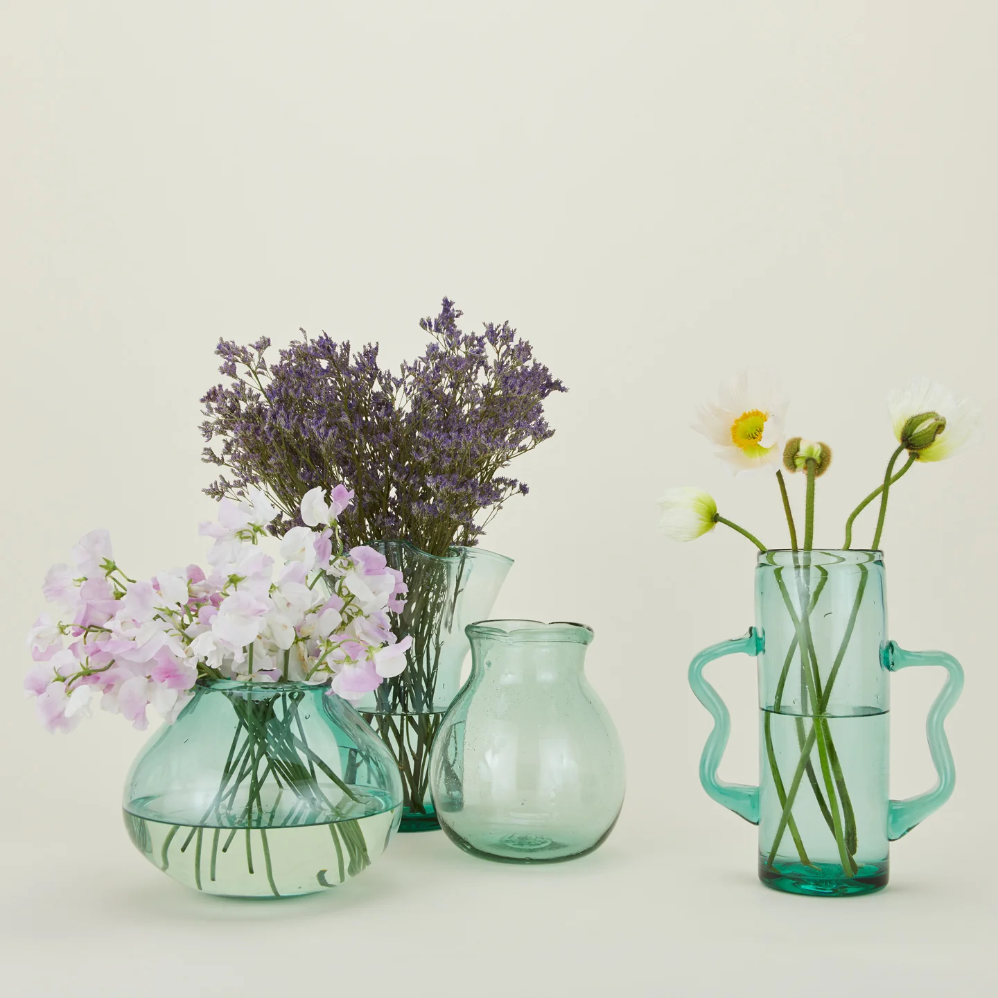 Donaire Recycled Glass Vase - Image 3