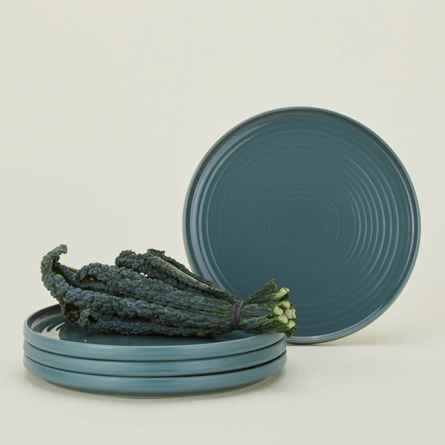 Essential Dinner Plate, Set of 4 - Peacock - Image 2