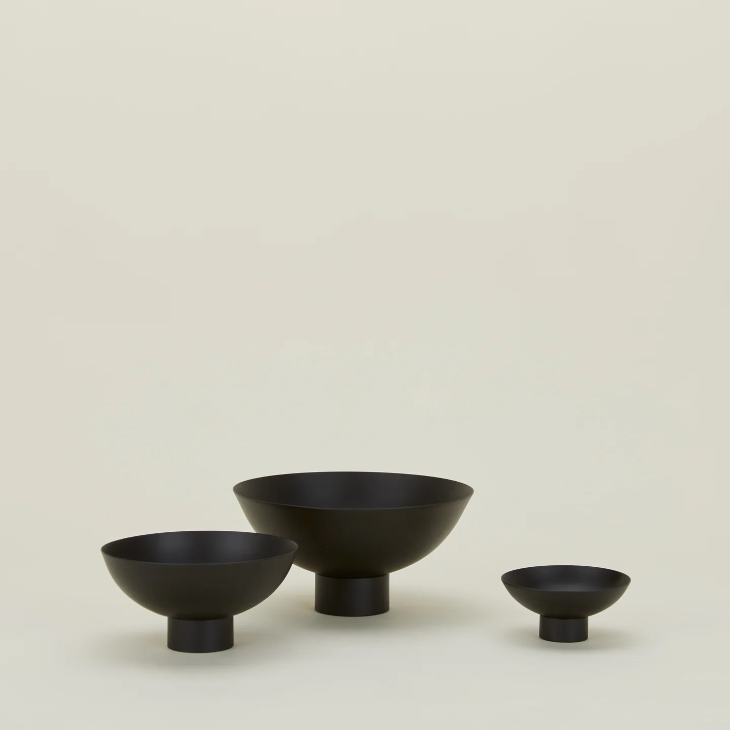Essential Footed Bowl Decor Bundle - Black - Image 3