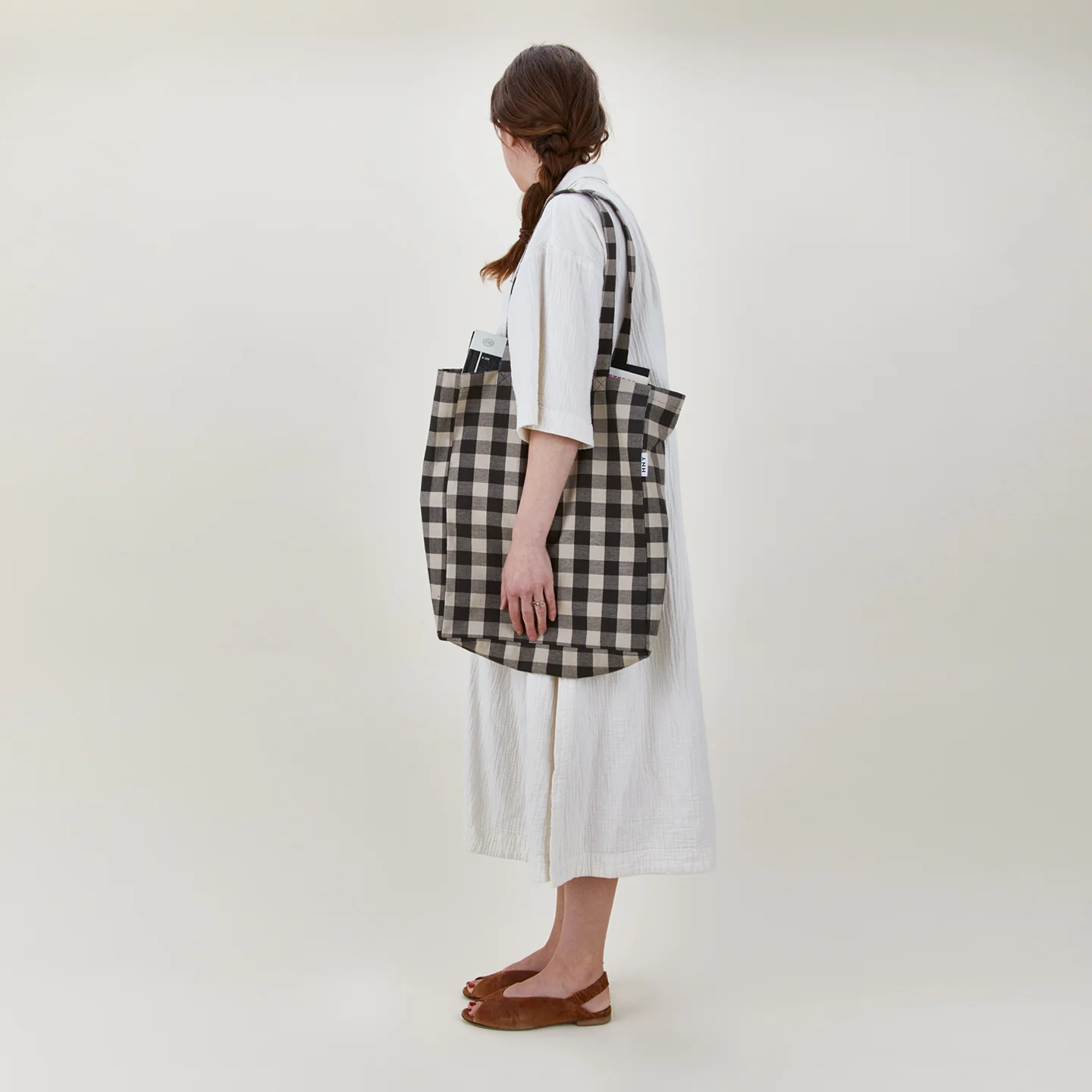 Essential Gingham Tote - Light Grey/Black - Image 2