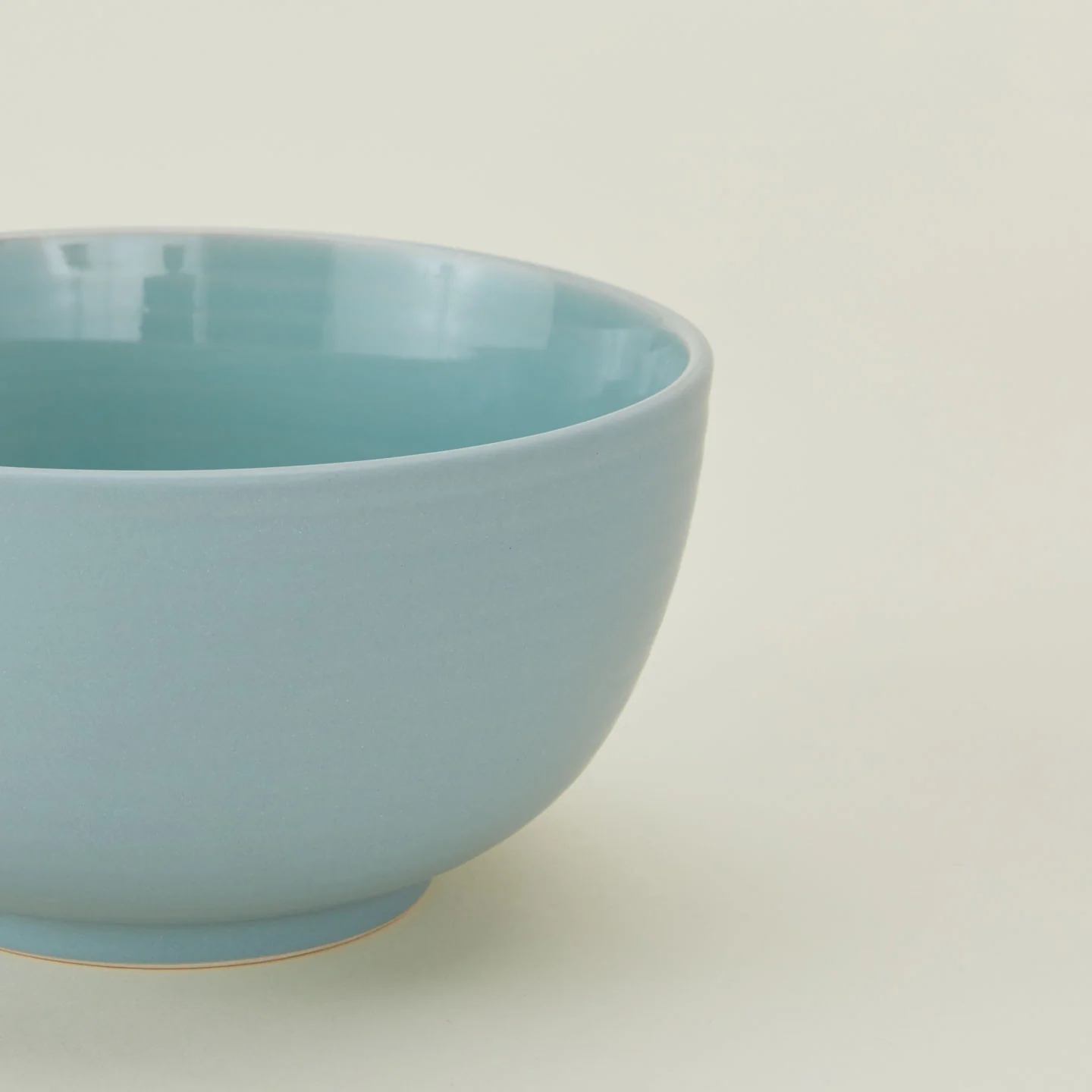Essential Large Bowl, Set of 4 - Sky - Image 3