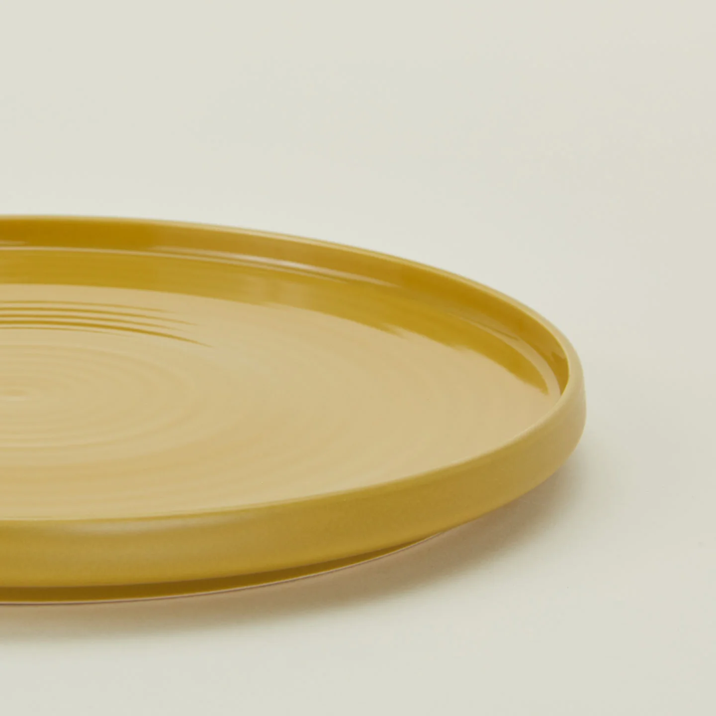 Essential Salad Plate, Set of 4 - Mustard - Image 3
