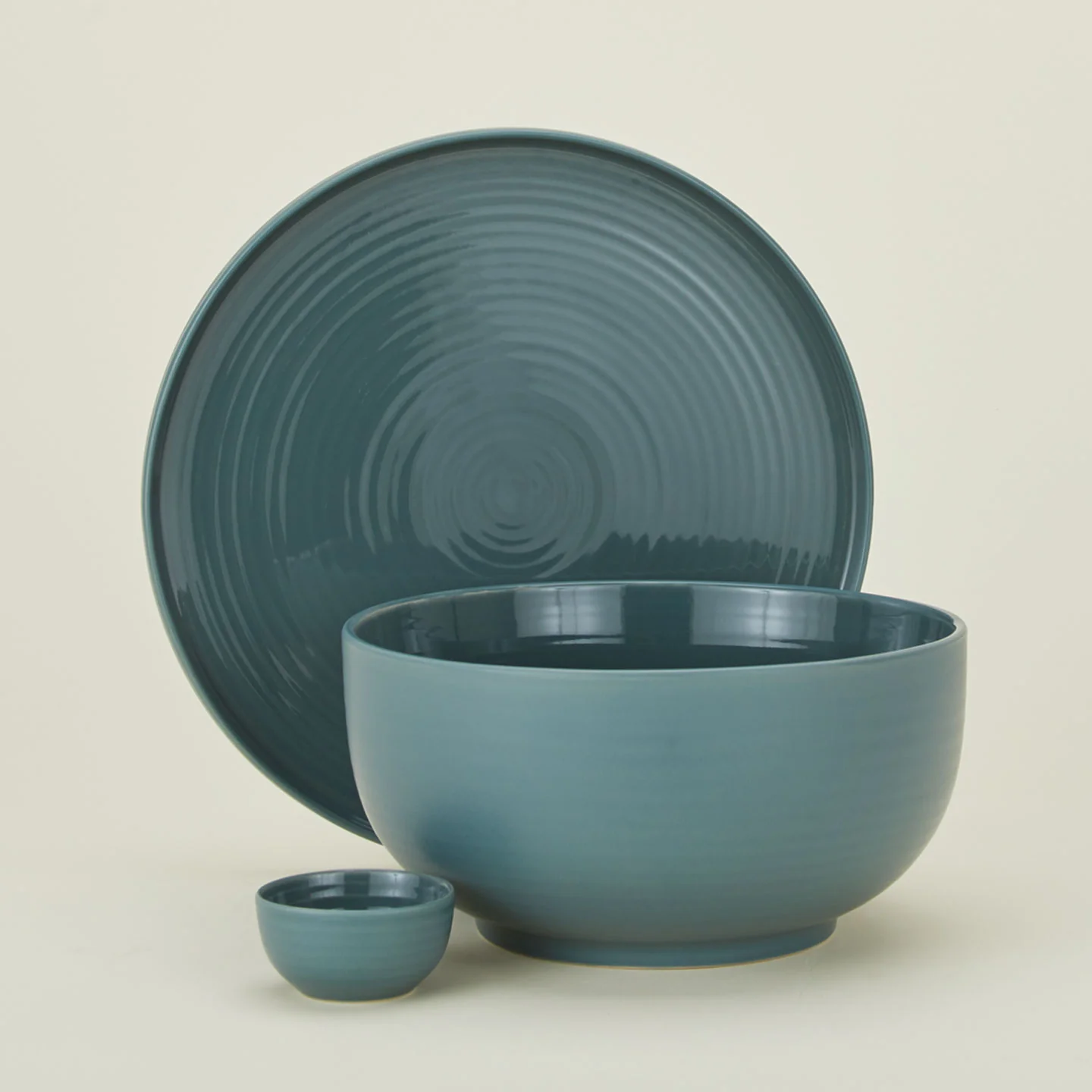 Essential Serving Bowl - Peacock - Image 4