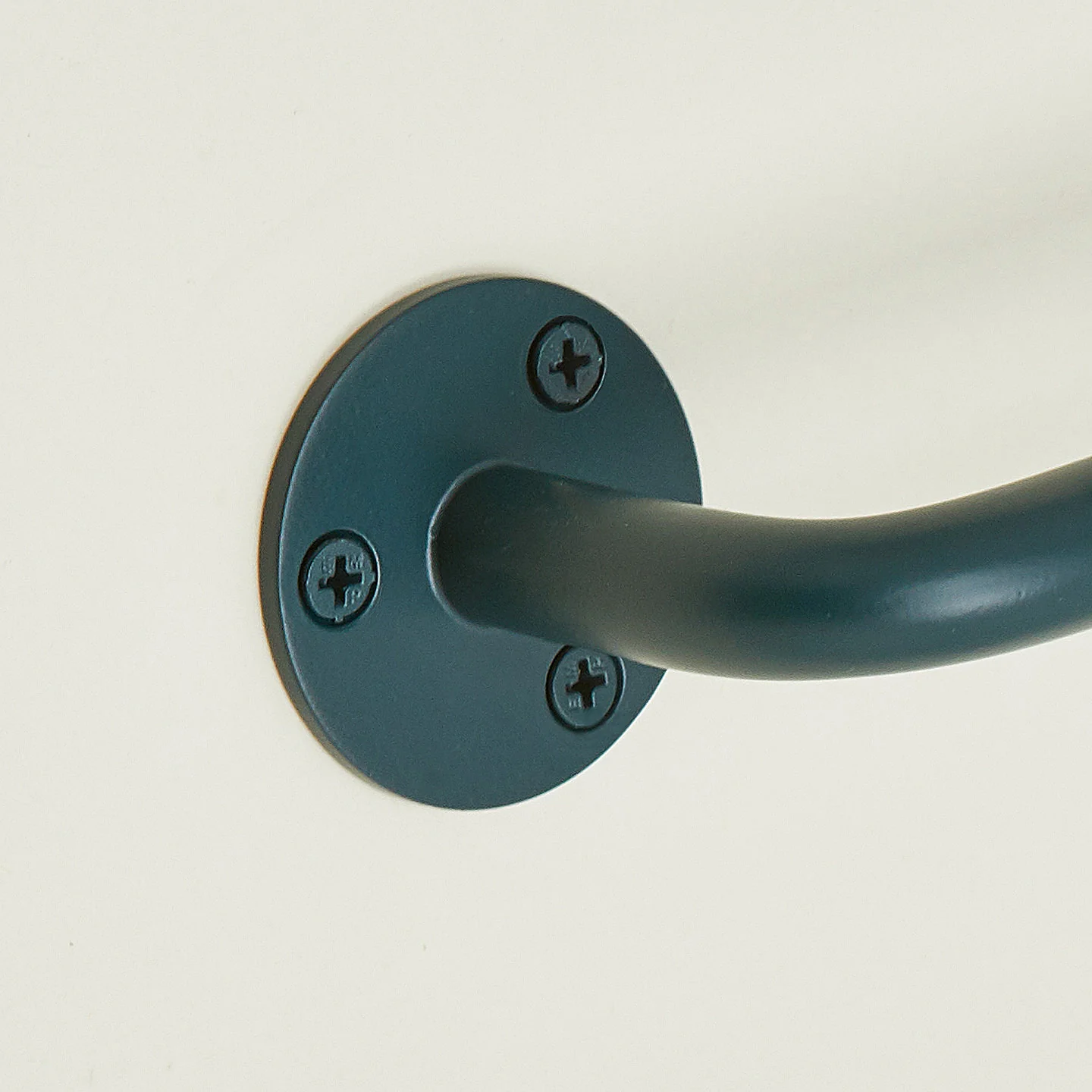 Essential Towel Bar - Peacock - Image 5