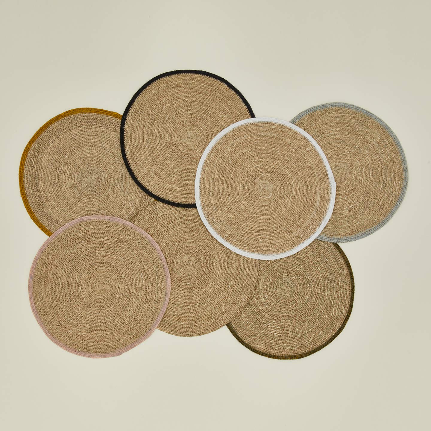 Essential Woven Placemat, Set of 4 - Natural - Image 5
