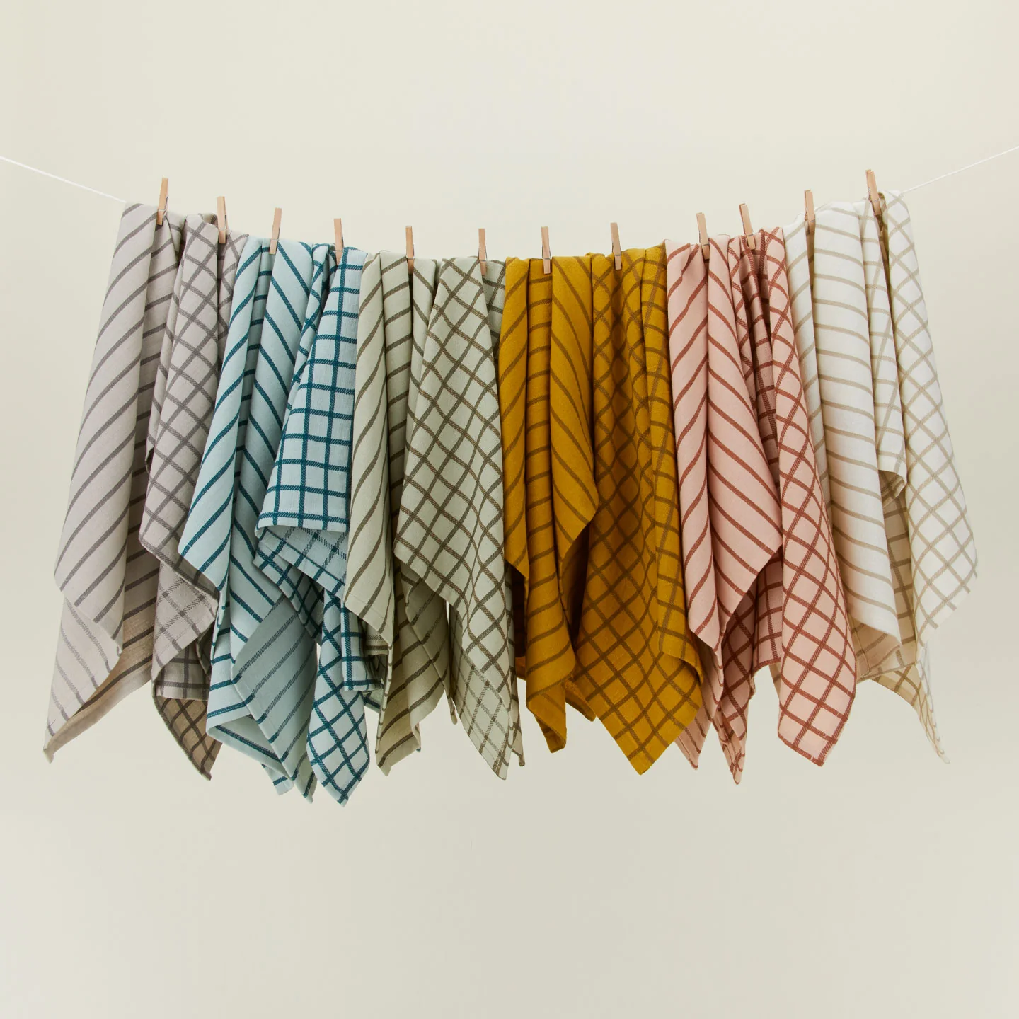 Essential Yarn Dyed Dish Towel, Set of 2 - Sky/Peacock - Image 4