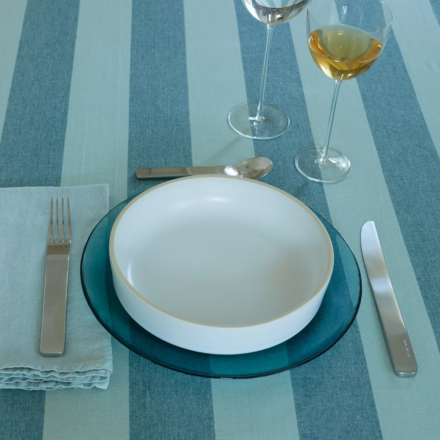 Glass Dinner Plate - Peacock - Image 3