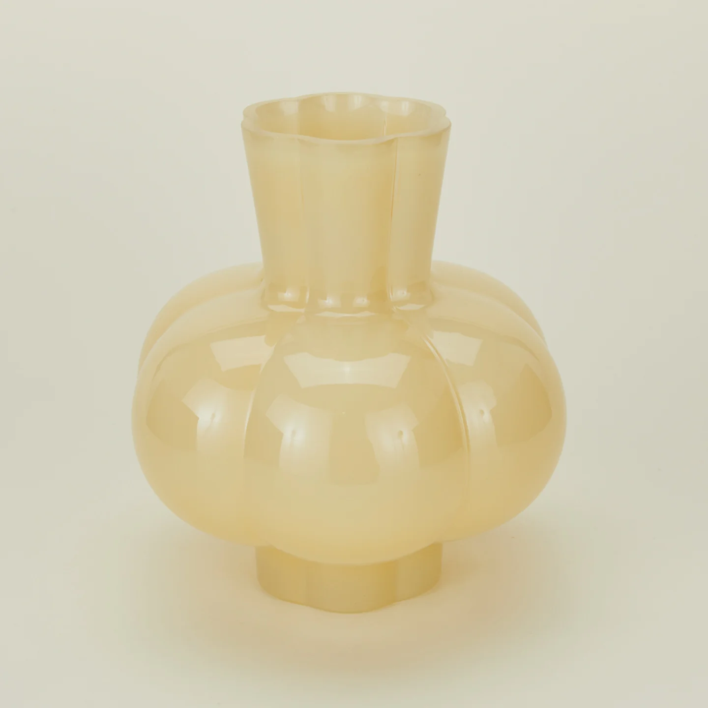 Glass Pleated Vase - Opaque Yellow - Image 3