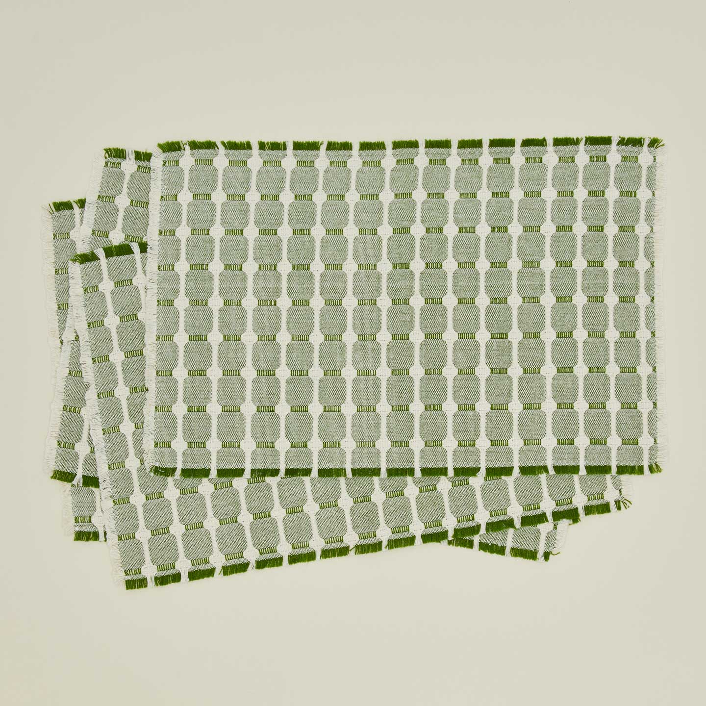 Hopsack Fringed Placemat, Set of 4 - Leaf - Image 3