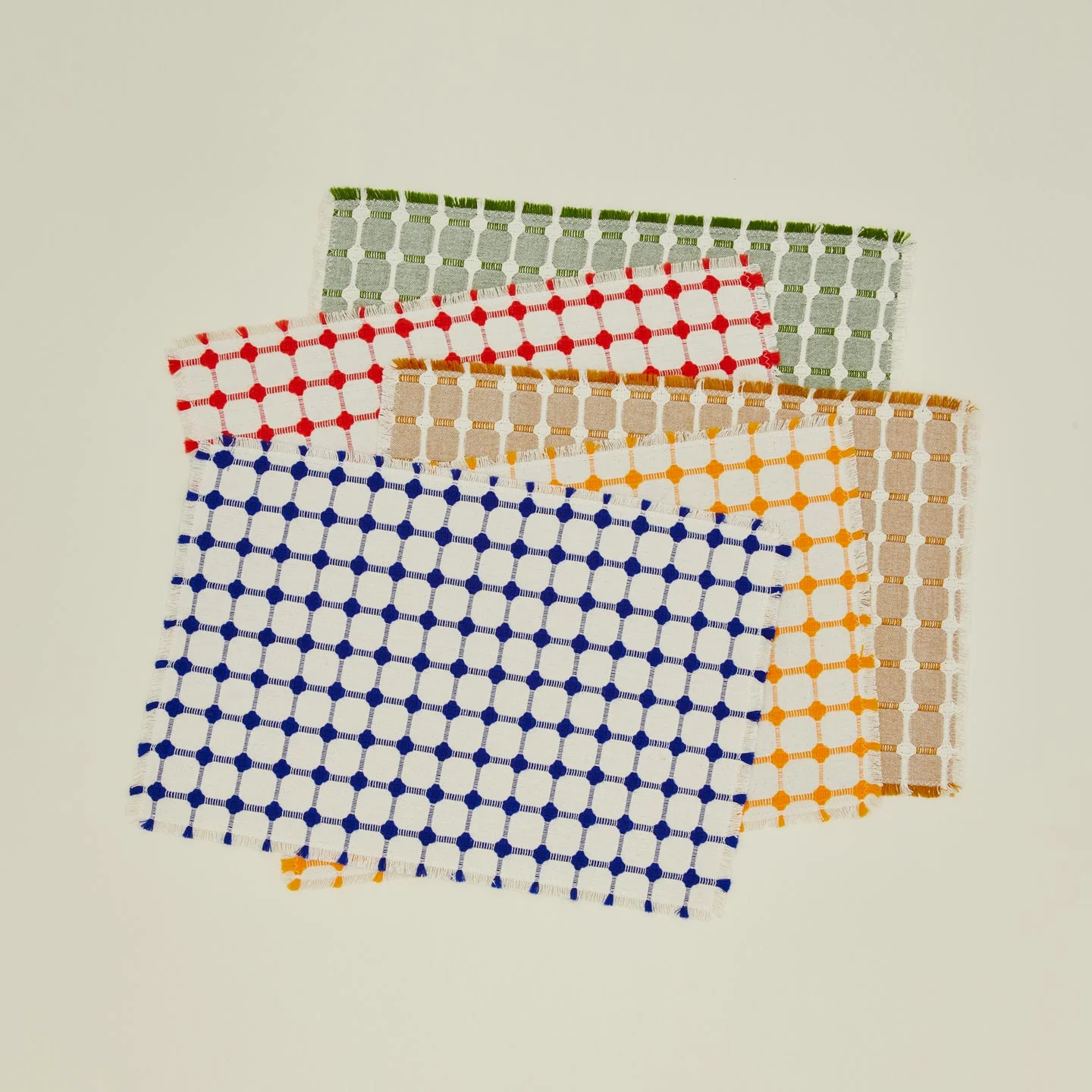 Hopsack Fringed Placemat, Set of 4 - Leaf - Image 5