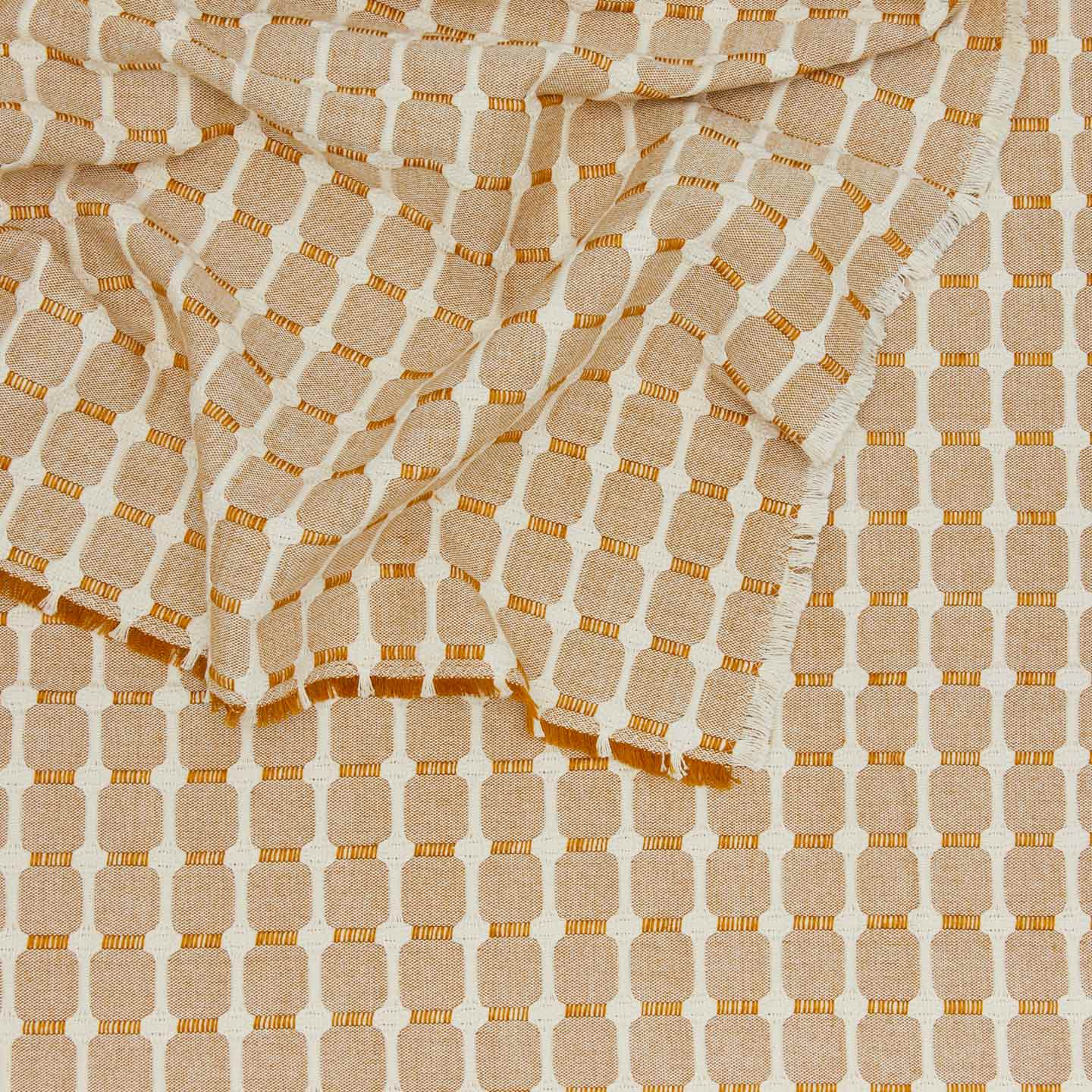 Hopsack Fringed Tablecloth - Honey - Image 3