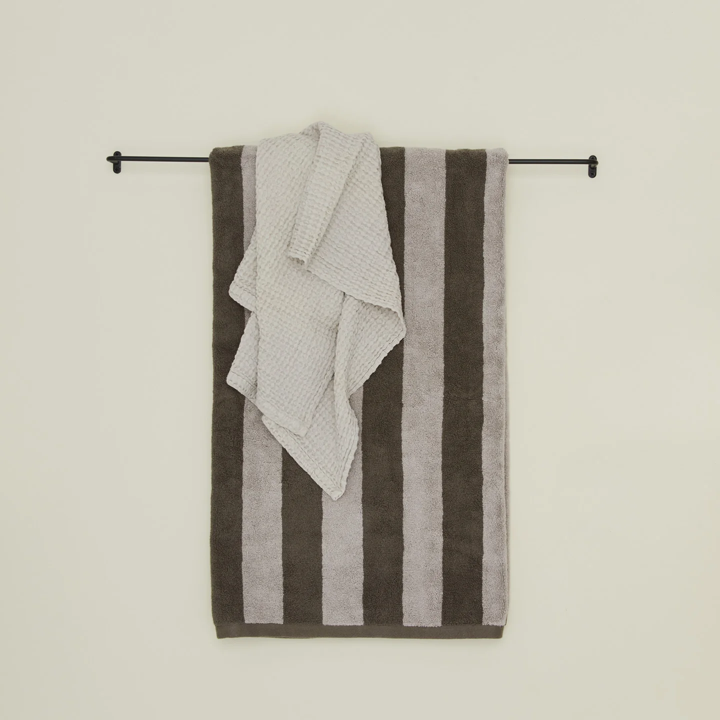 Iron Towel Bar - Image 5