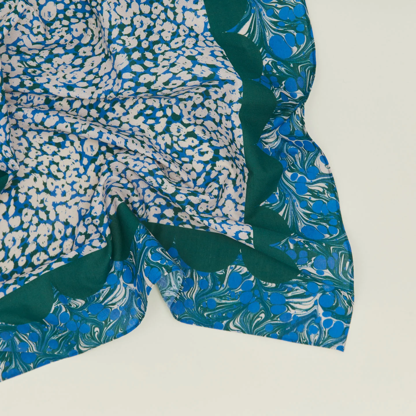 Mixed Floral Napkin, Set of 2 - Evergreen - Image 3