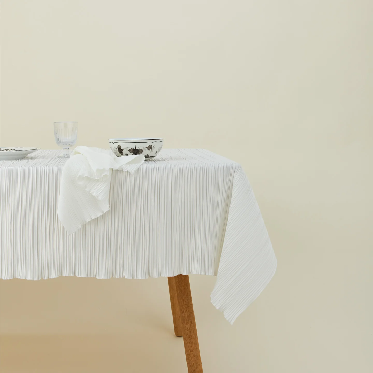 Pleated Tablecloth - Ivory - Image 2