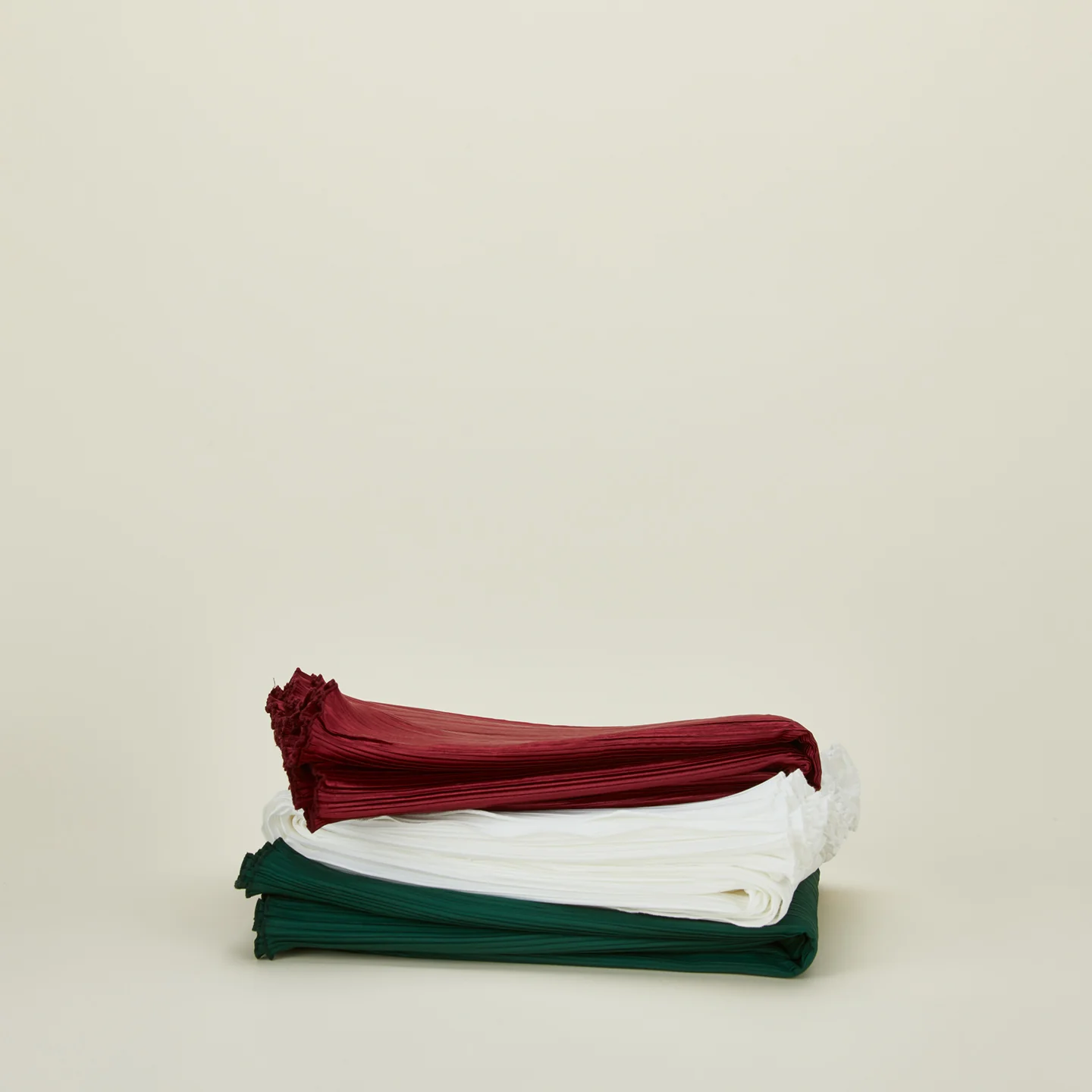 Pleated Tablecloth - Red - Image 5