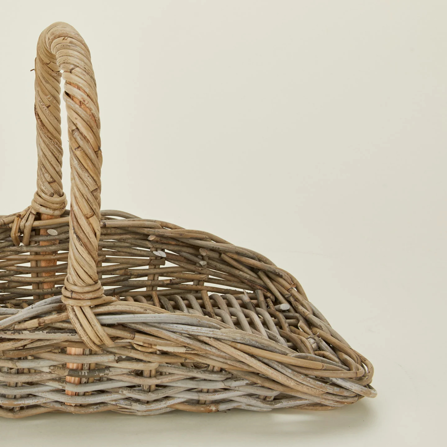 Rattan Garden Trug Basket - Image 4