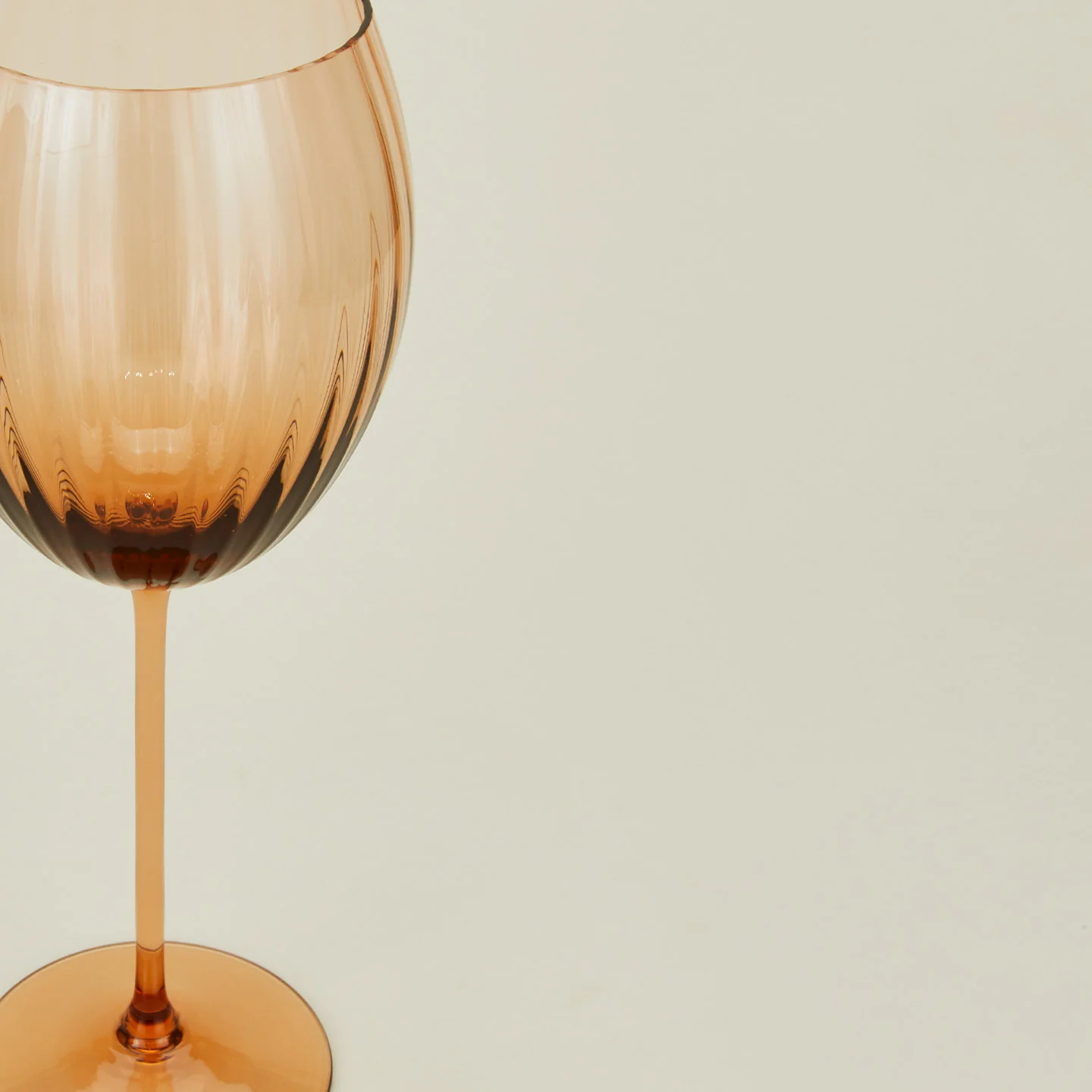 Ribbed White Wine Glass, Set of 2 - Brown - Image 3