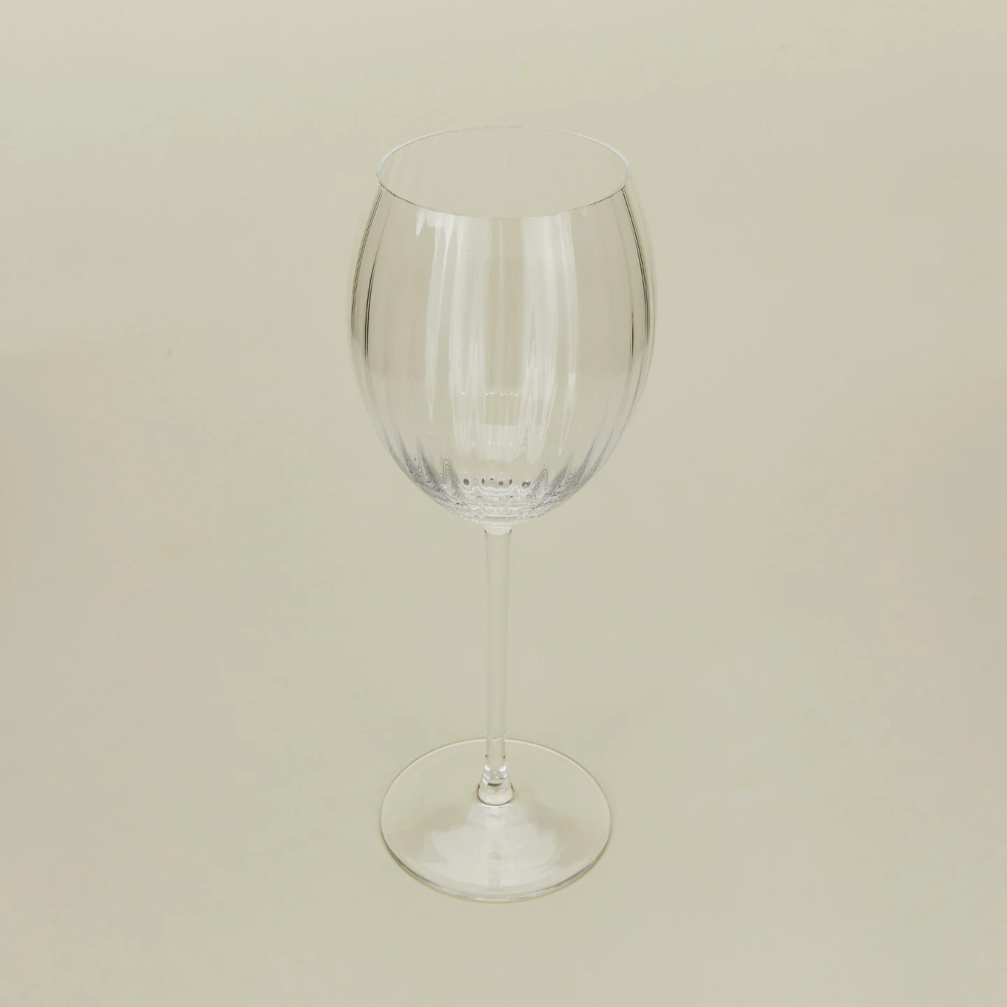 Ribbed White Wine Glass, Set of 2 - Clear - Image 4