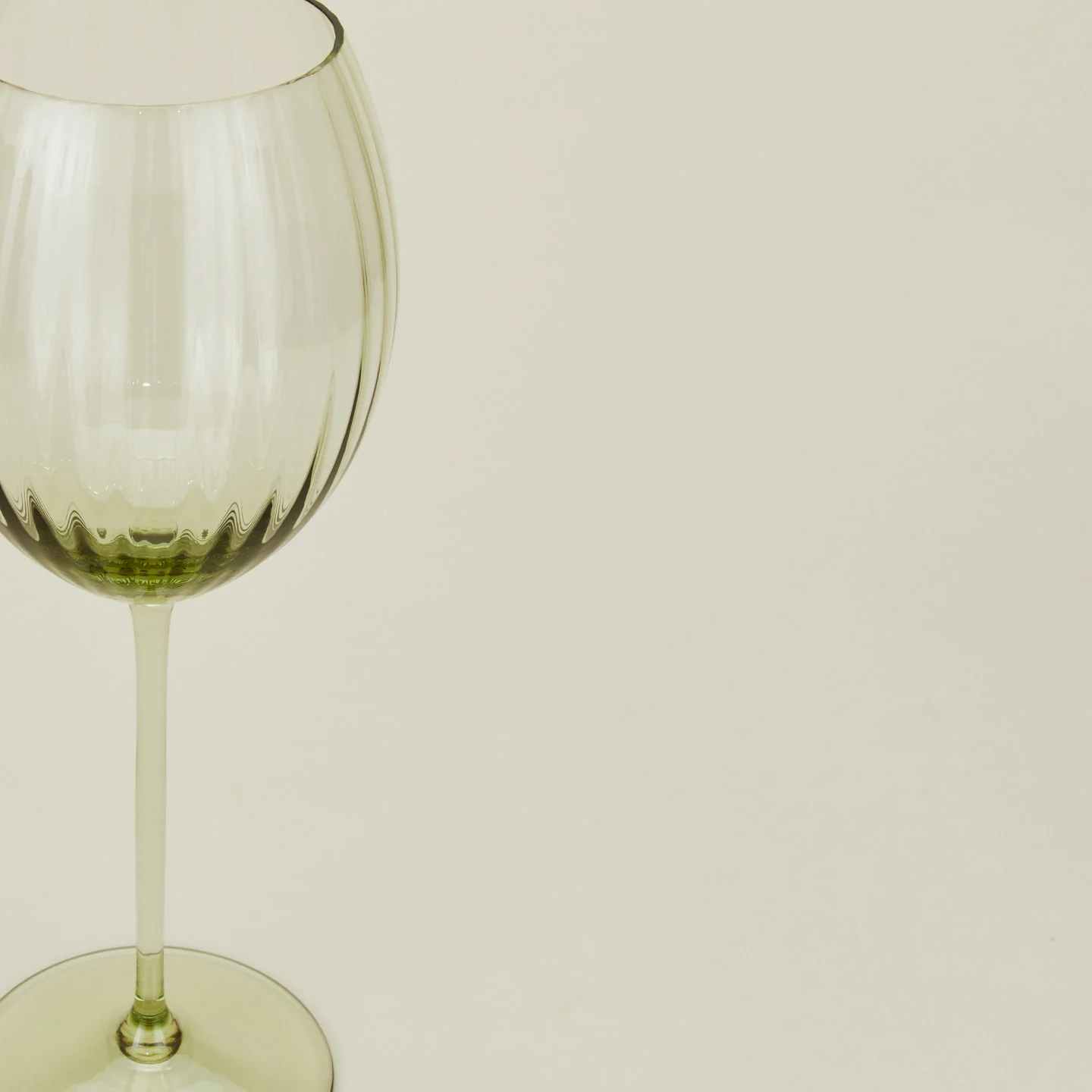 Ribbed White Wine Glass, Set of 2 - Olive - Image 3