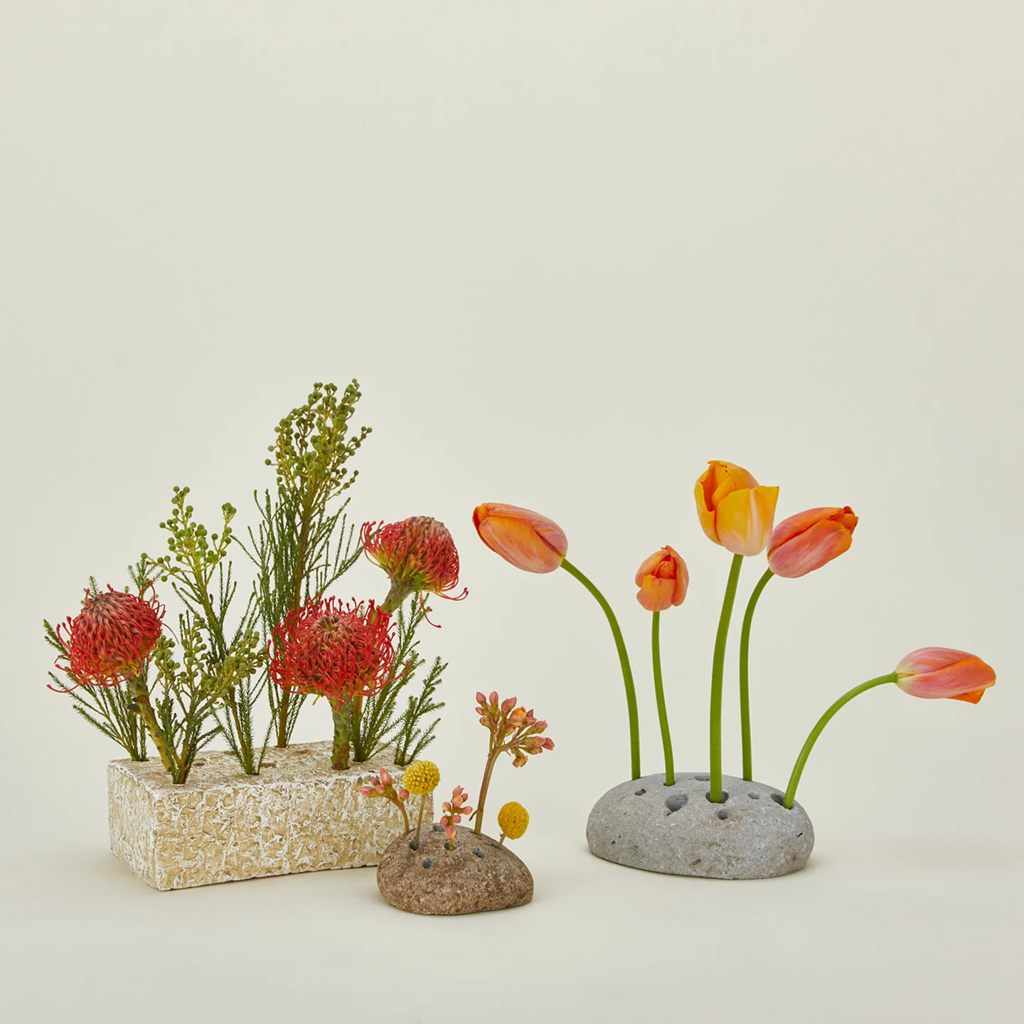 River Rock Round Ikebana Vase - Image 4