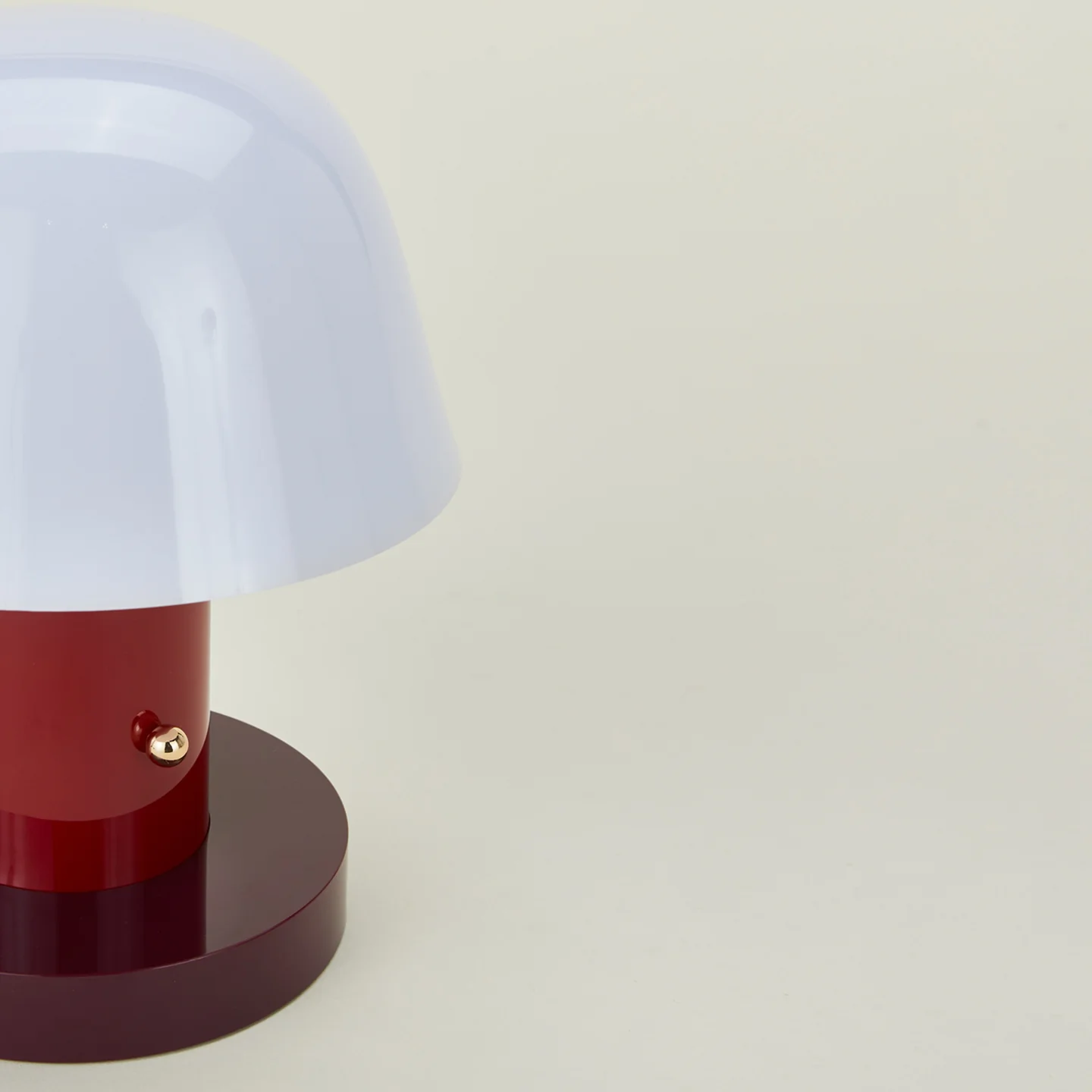 Setago Rechargeable Lamp - Red - Image 5