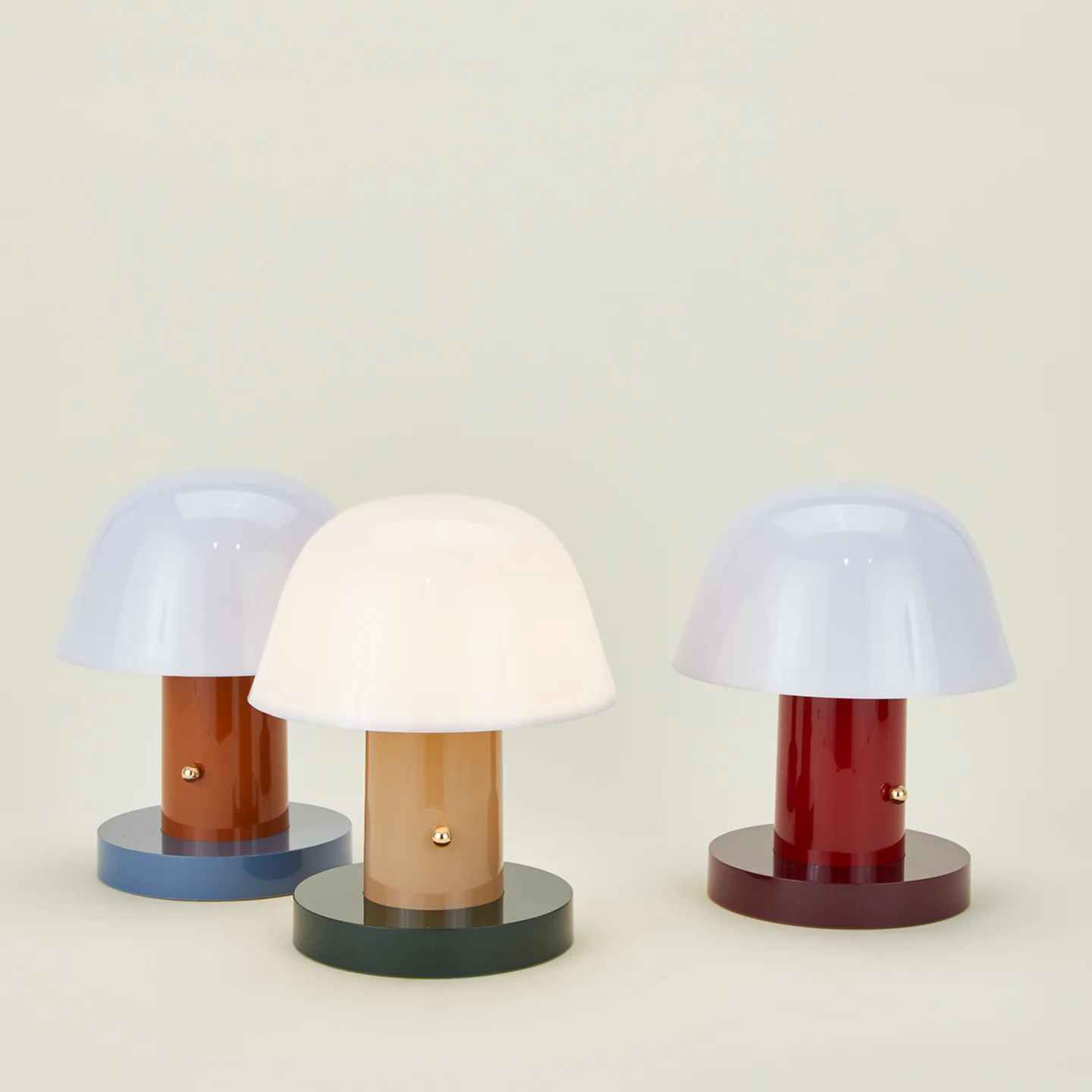 Setago Rechargeable Lamp - Red - Image 7