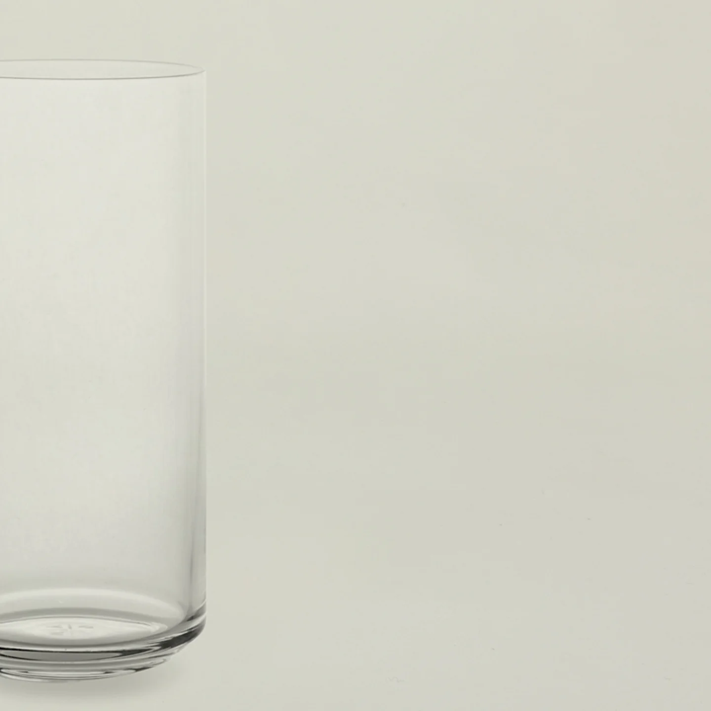 Simple Glassware, Set of 4 - Image 10