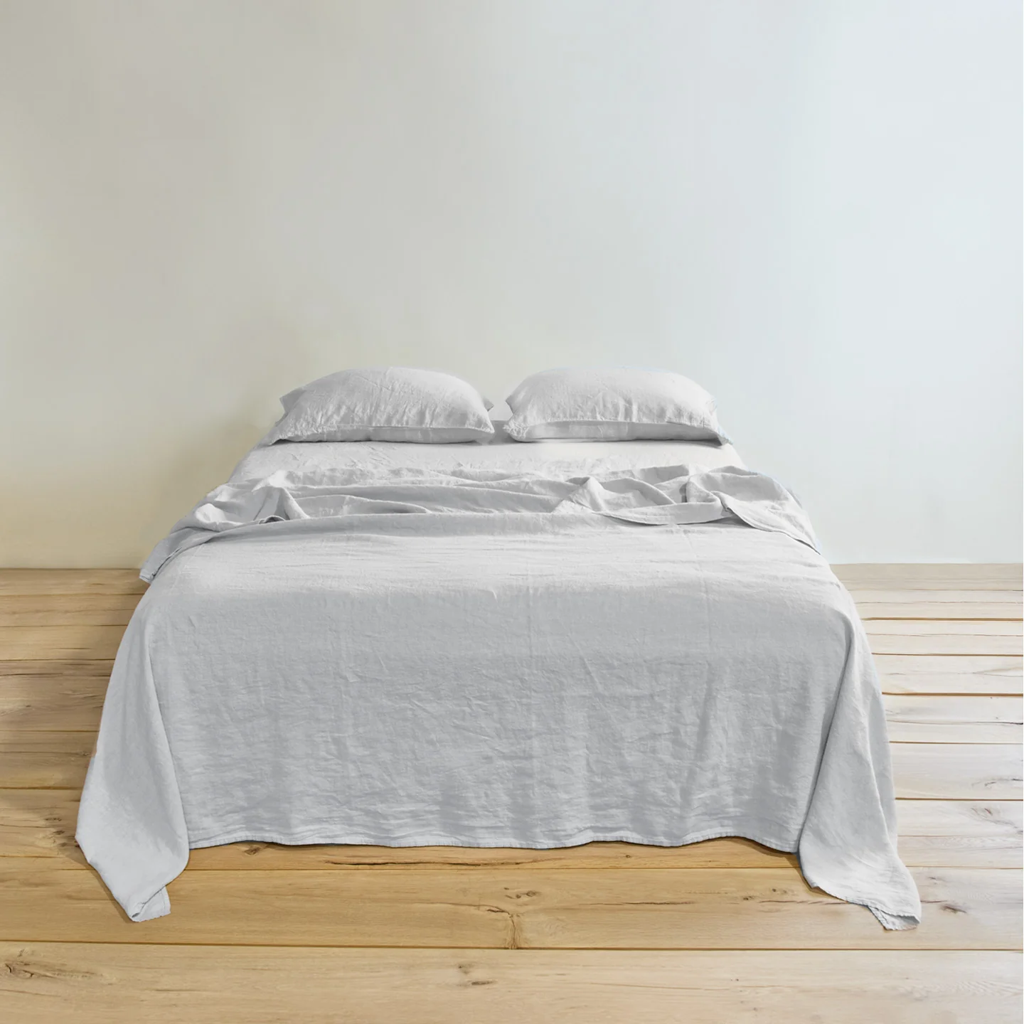 Simple Linen Pillowcases, Set of 2 - Light Grey - Image 2