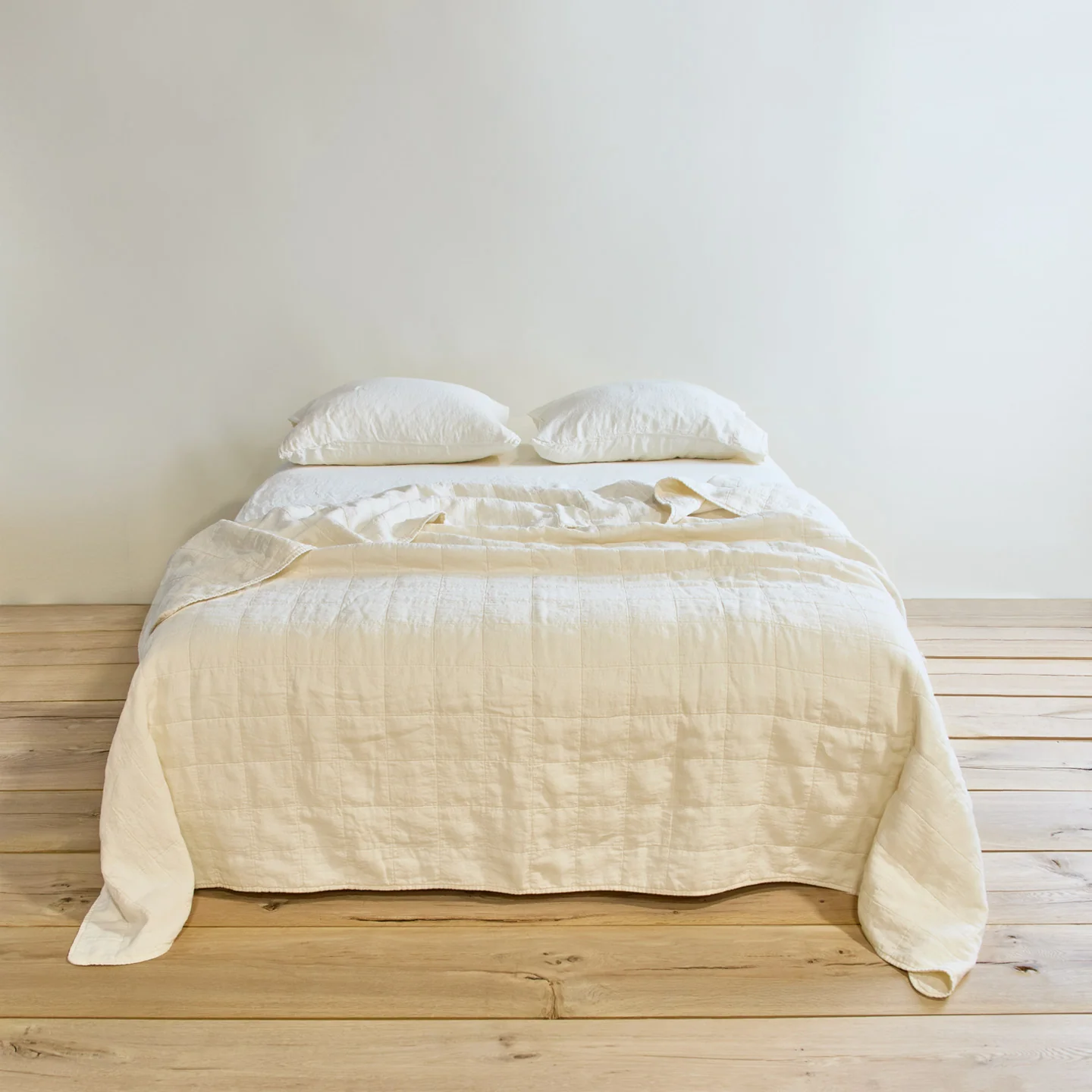 Simple Linen Quilt - Ivory - Image 2