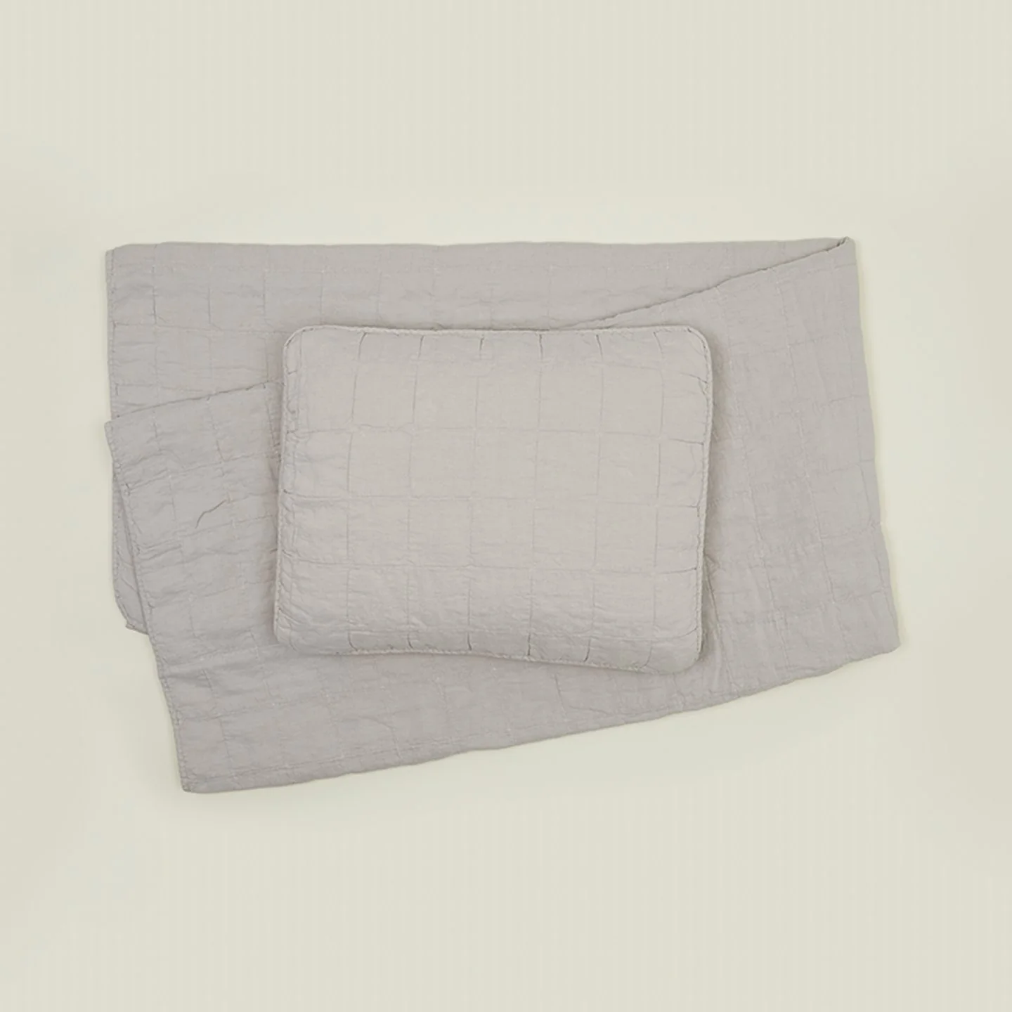 Simple Linen Quilt - Light Grey - Image 4