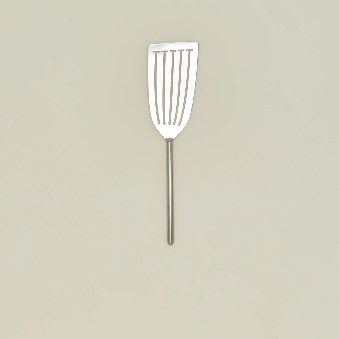 Simple Metal Fish Spatula - Silver - Image 3