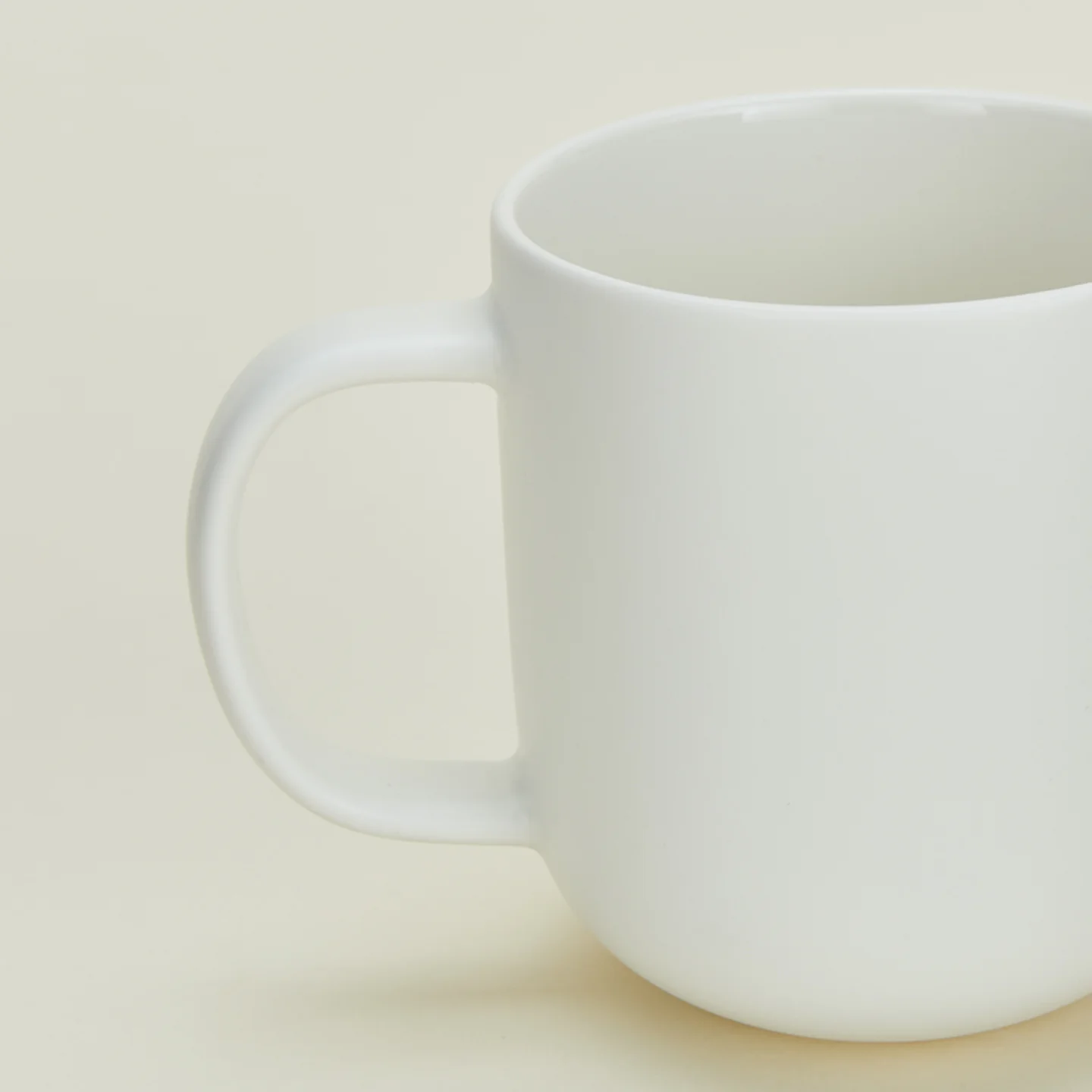Simple Porcelain Mug, Set of 4 - Image 3