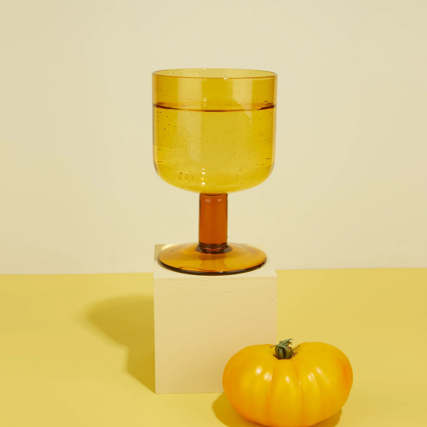 Simple Seeded Glassware, Set of 4 - Amber - Image 5