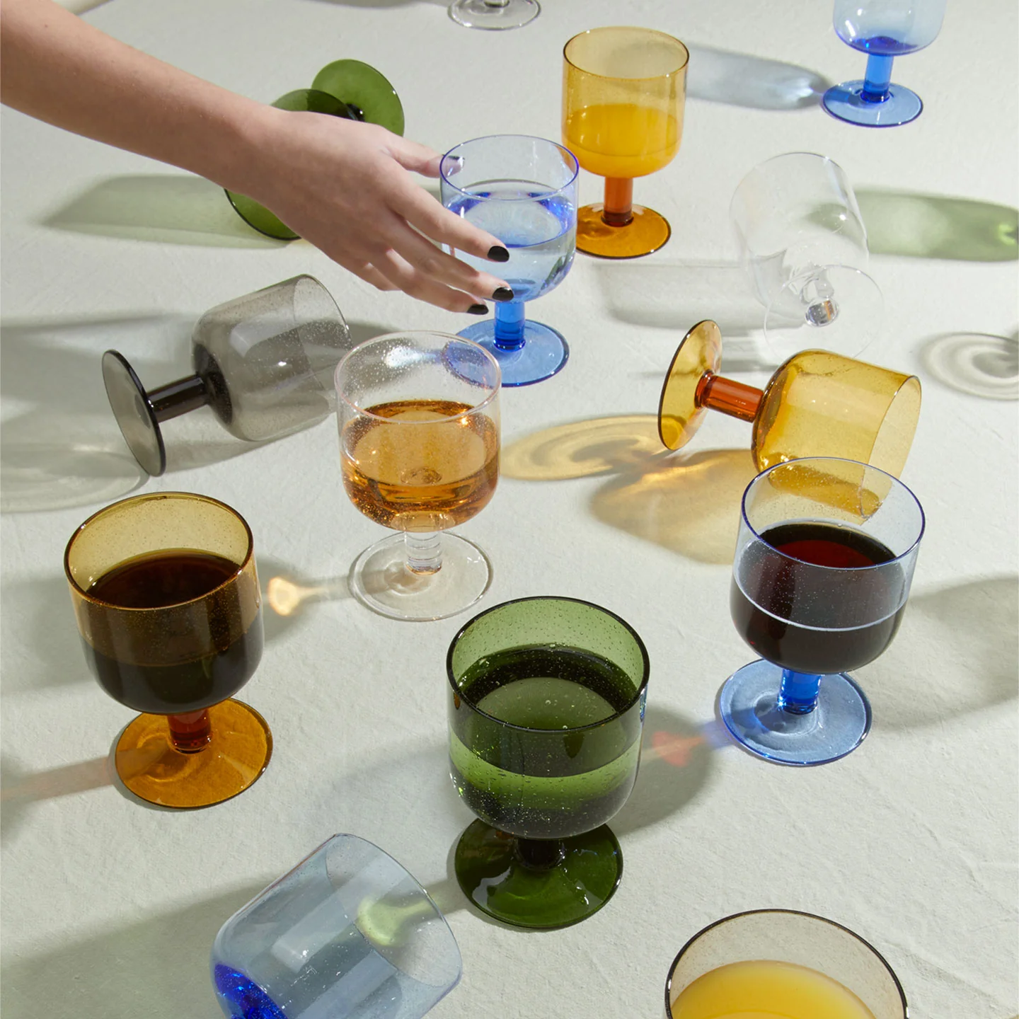 Simple Seeded Glassware, Set of 4 - Blue - Image 5