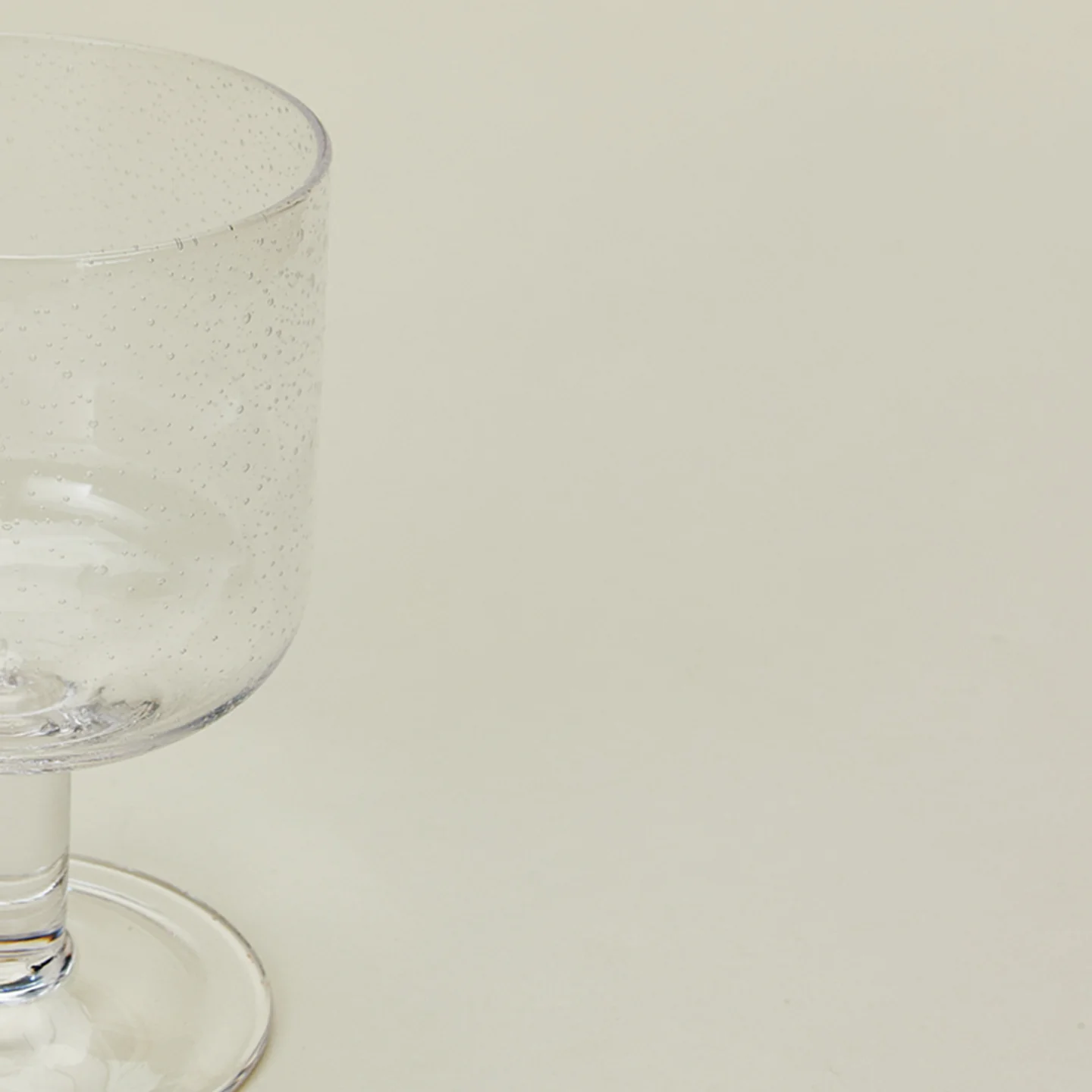 Simple Seeded Glassware, Set of 4 - Clear - Image 3