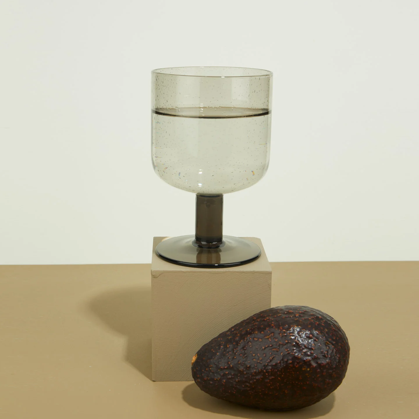 Simple Seeded Glassware, Set of 4 - Smoke - Image 5
