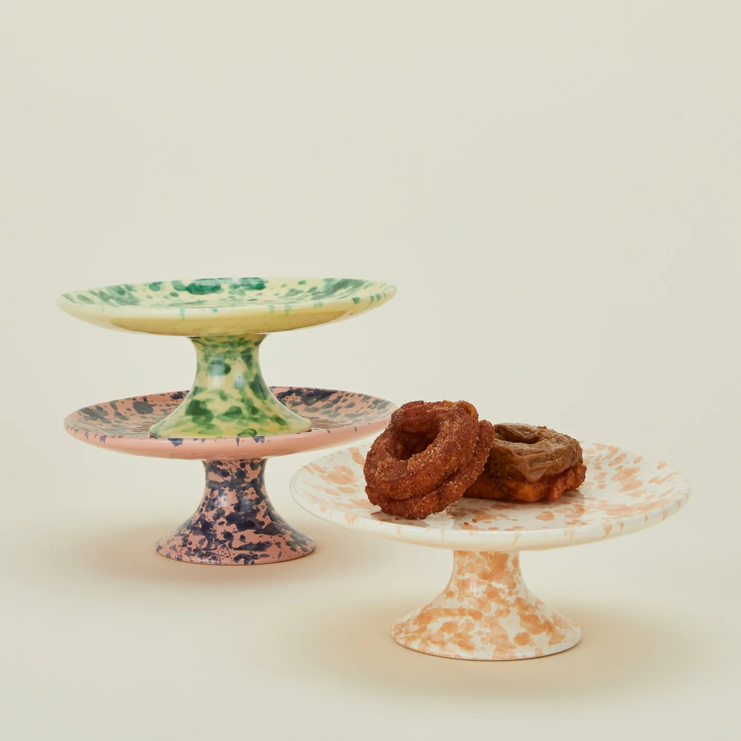 Splatter Cake Stand - Yellow/Green - Image 5