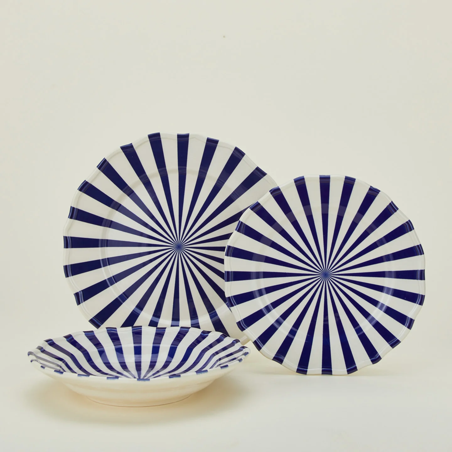 Starburst Pasta Bowl - Image 5