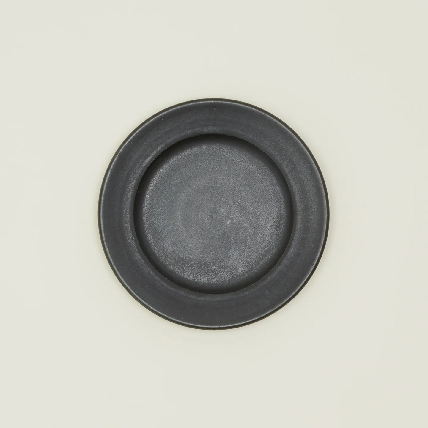 Stoneware Dinnerware, 3 Piece Set - Black - Image 5